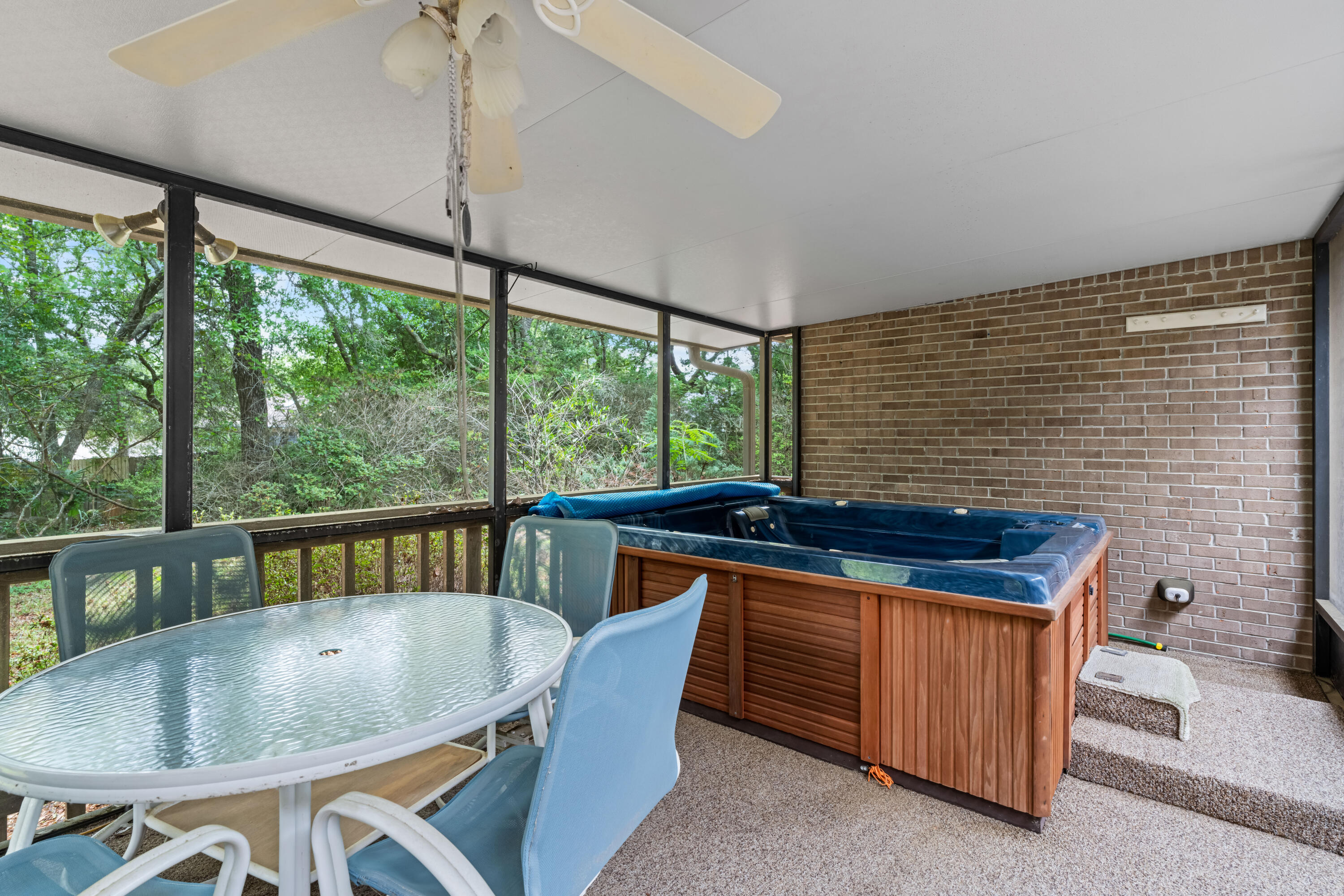 102 Bermuda Way
