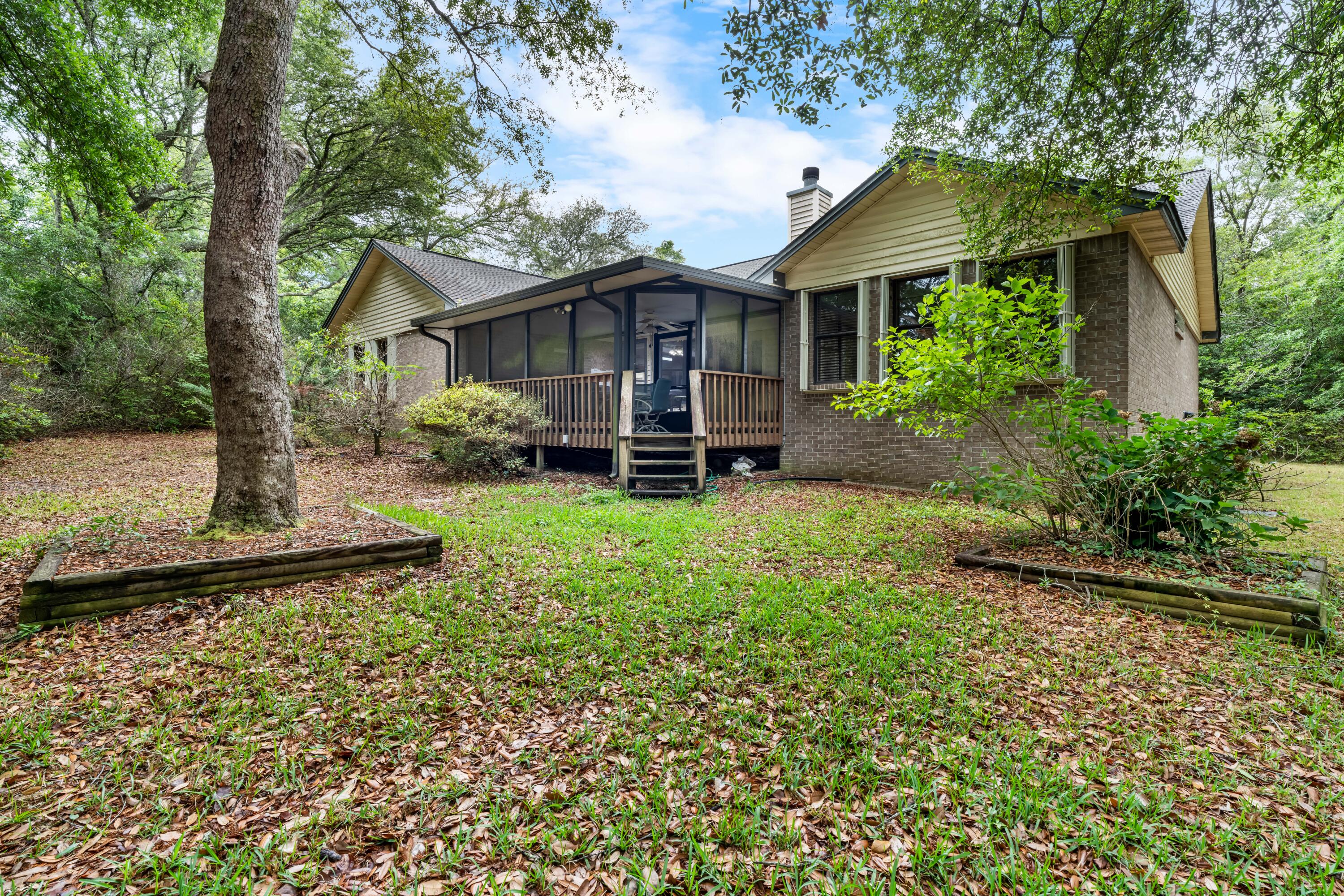 102 Bermuda Way