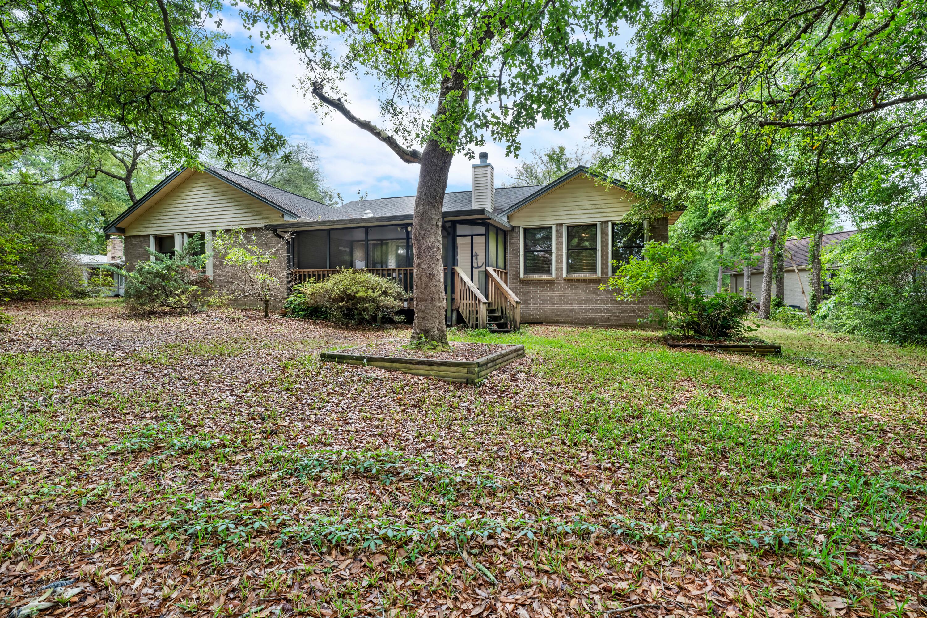 102 Bermuda Way
