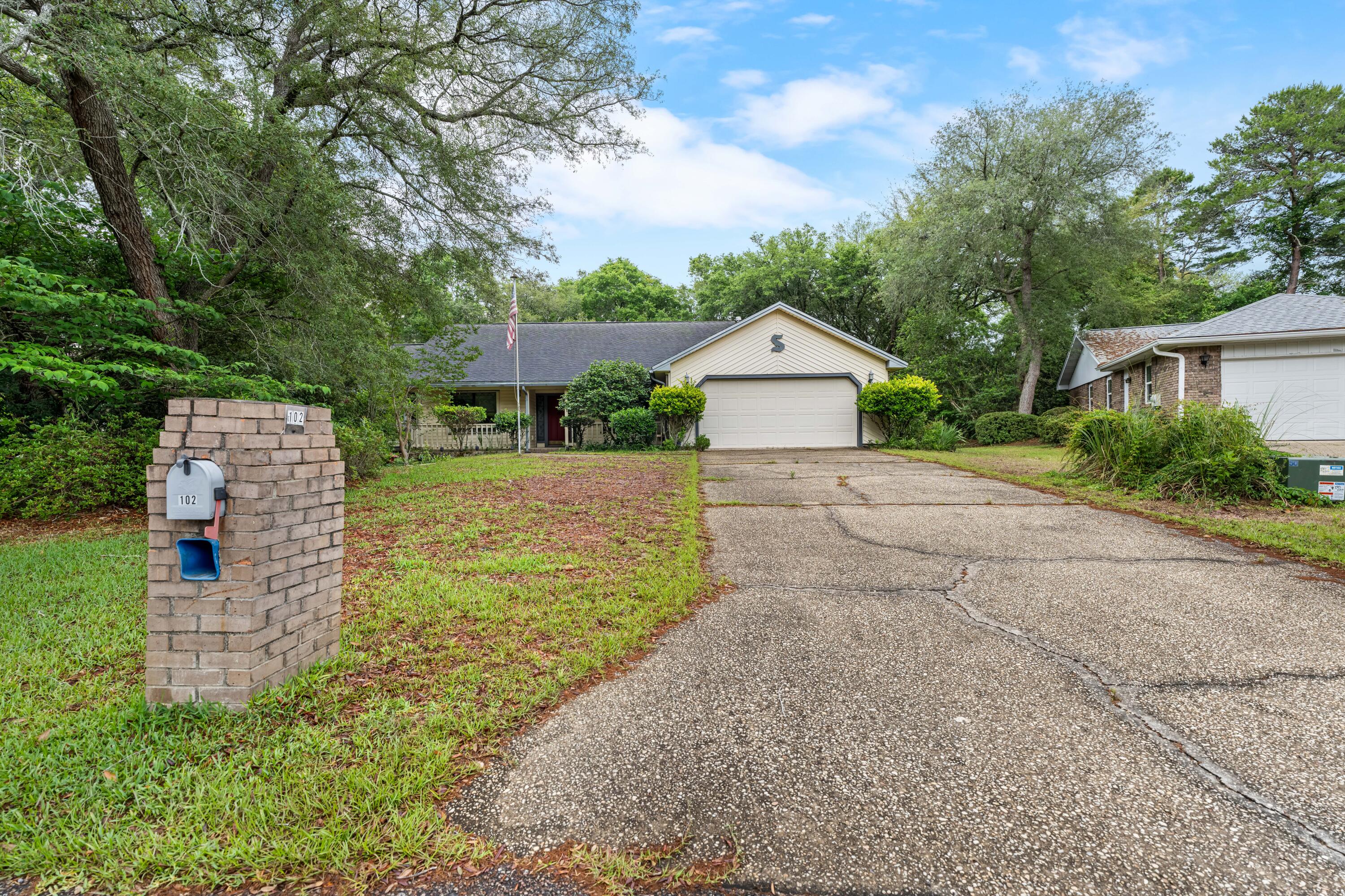 102 Bermuda Way