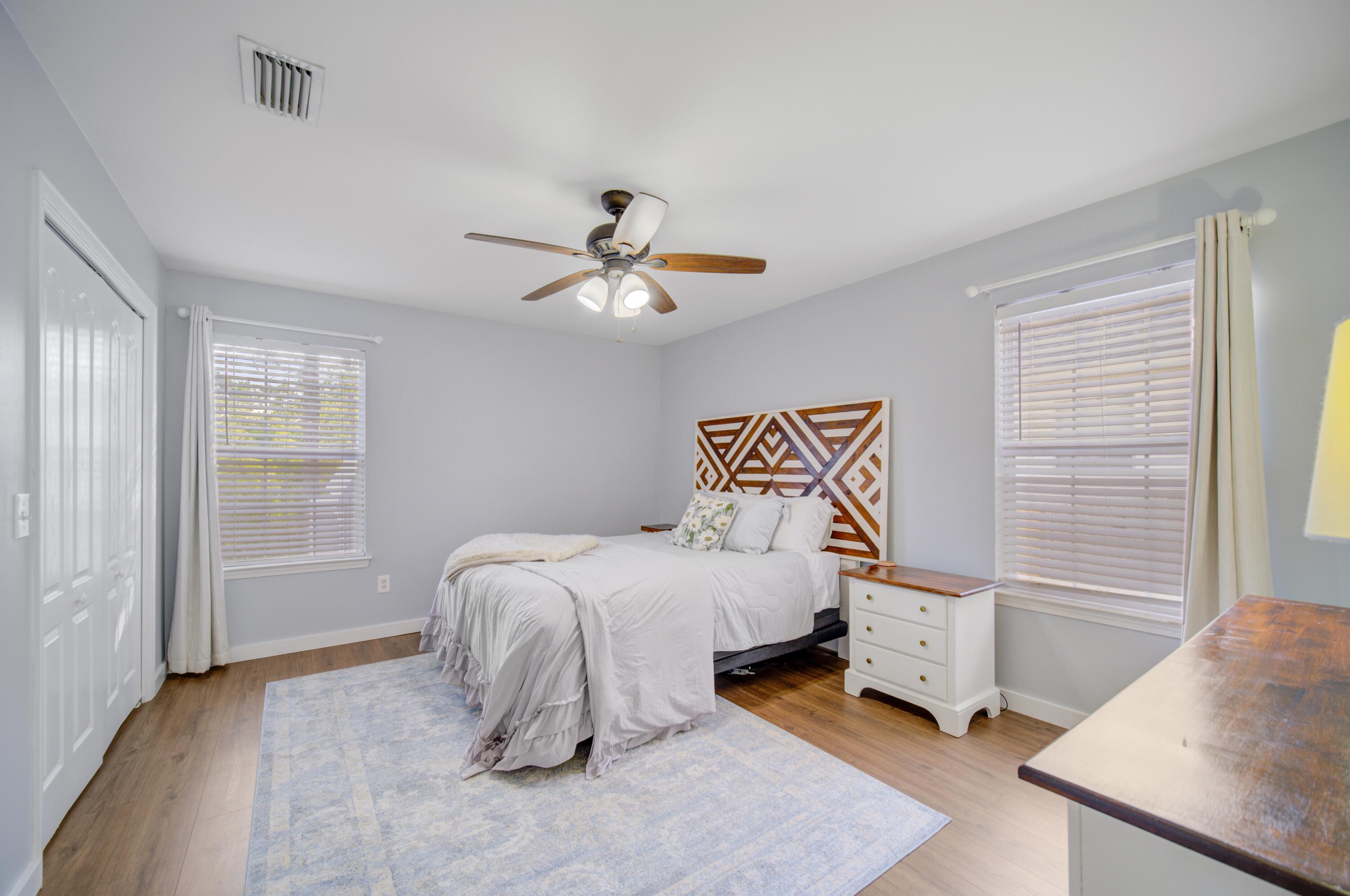 1268 Laura Lane