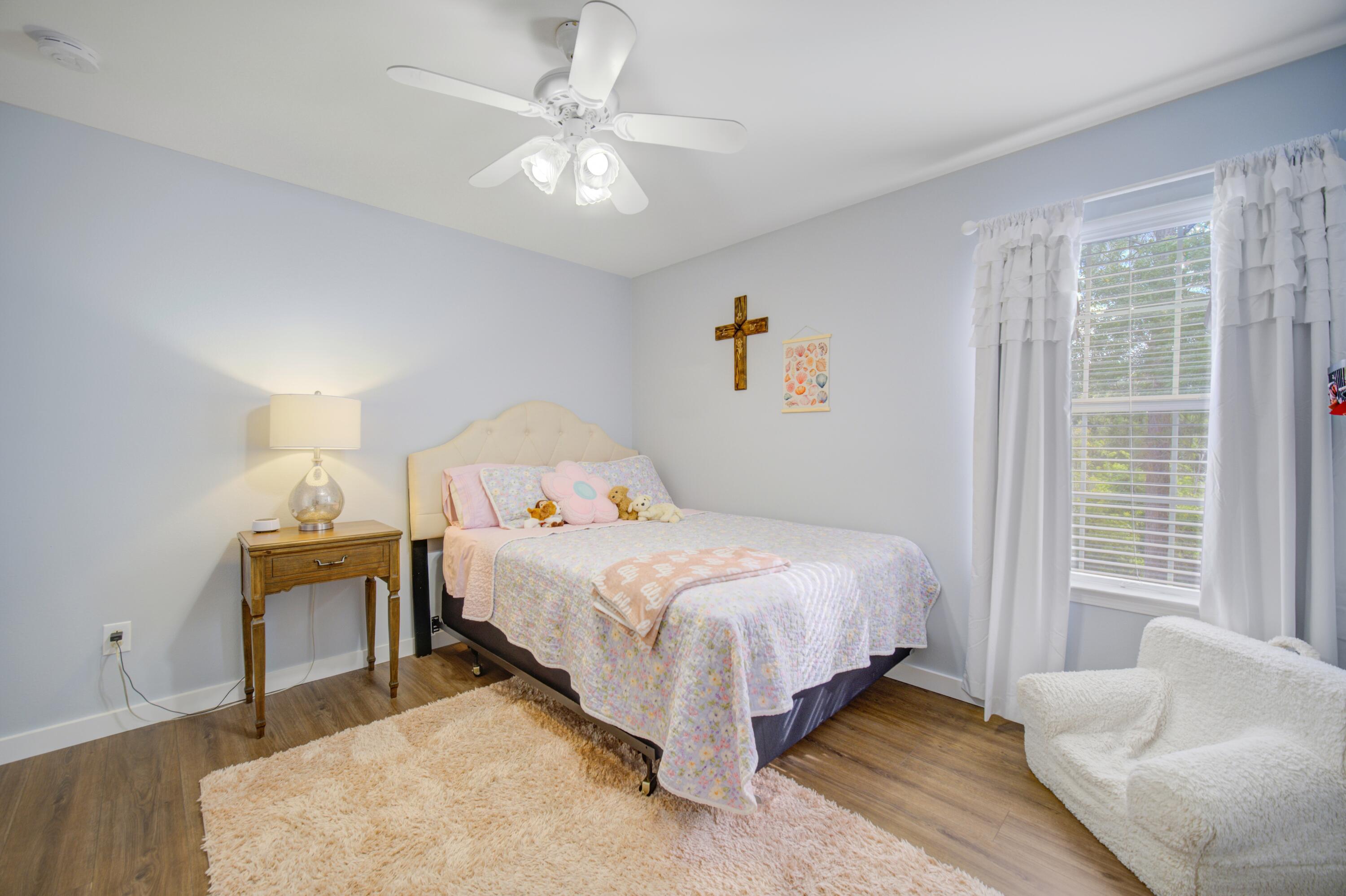1268 Laura Lane