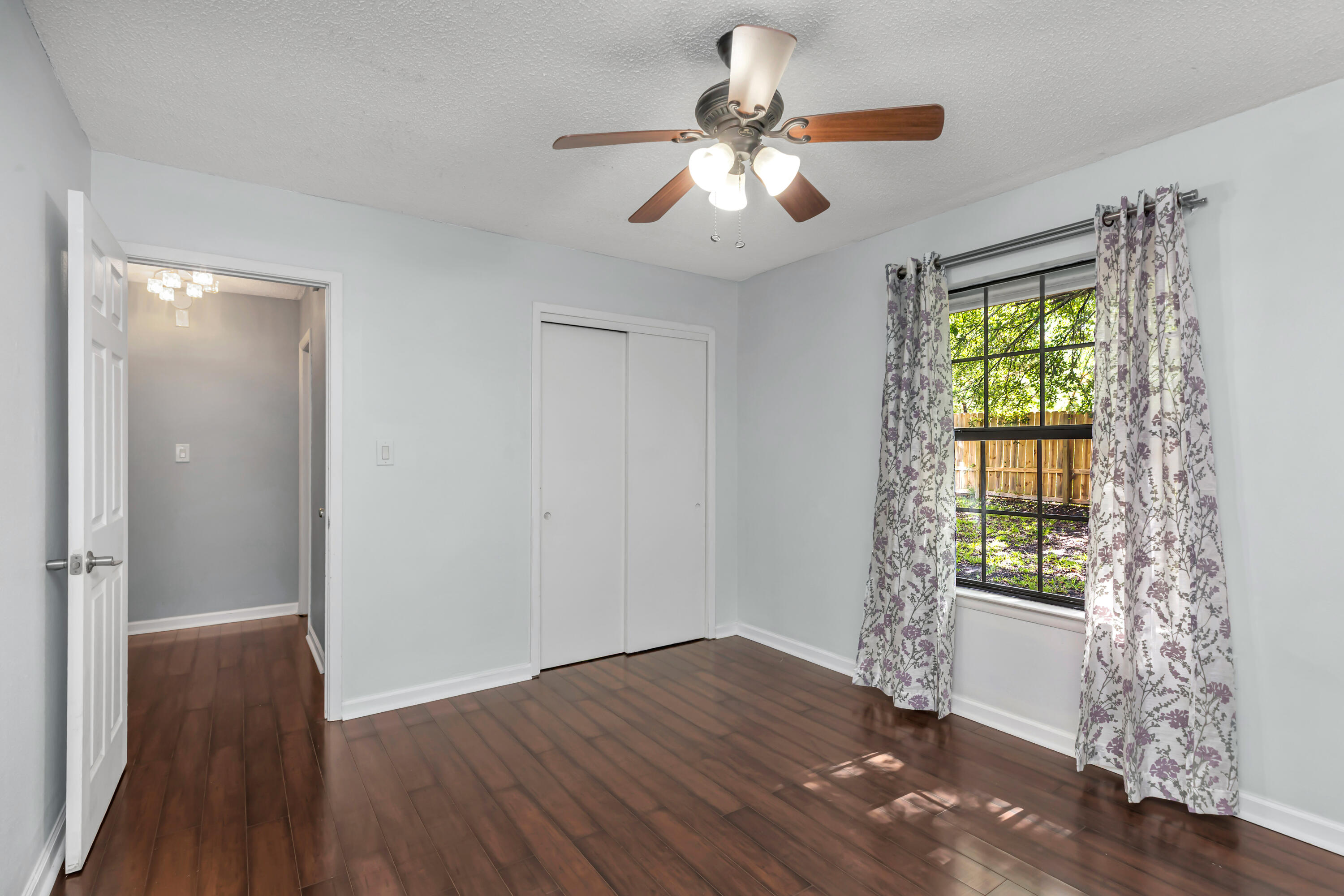 1029 Boulevard De La Parisenne