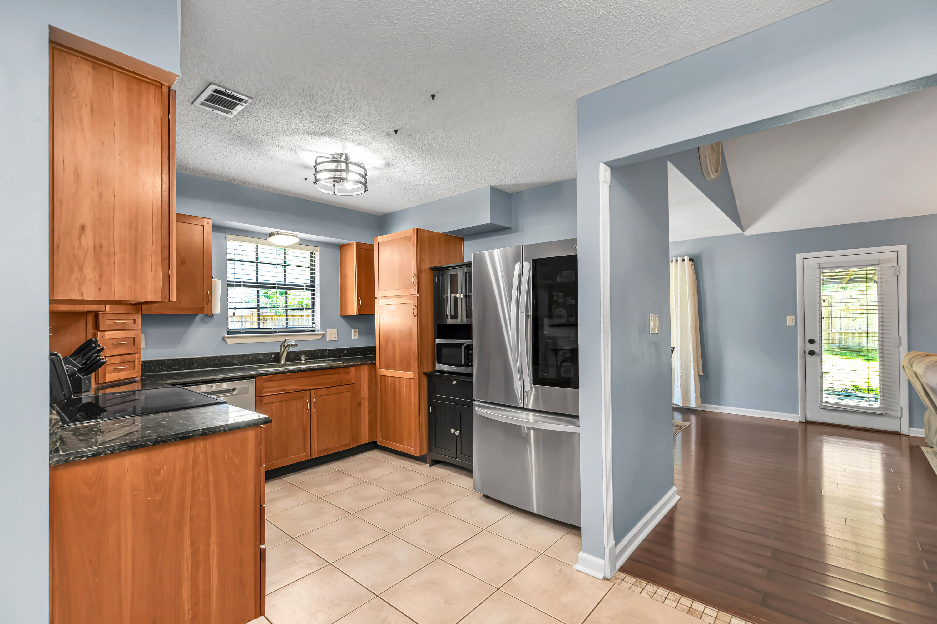 1029 Boulevard De La Parisenne