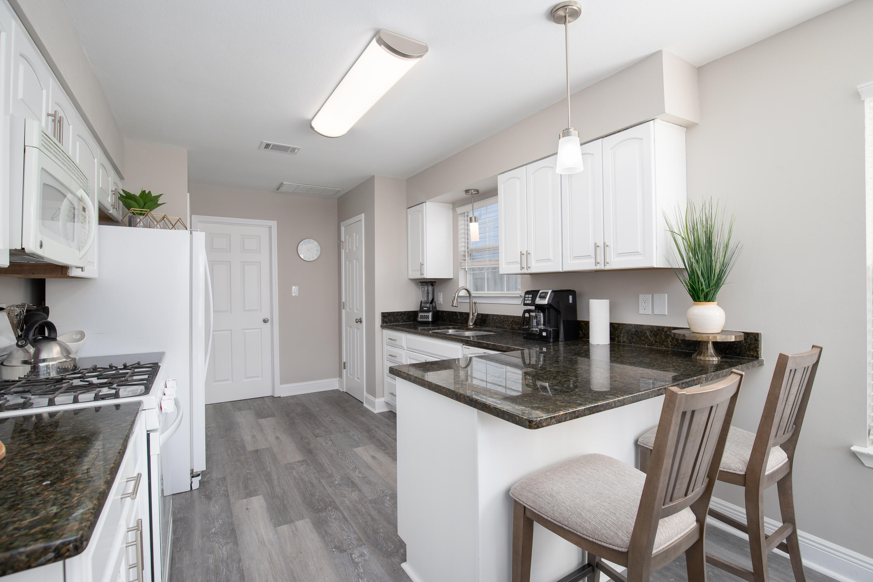 433 Sandy Ridge Circle