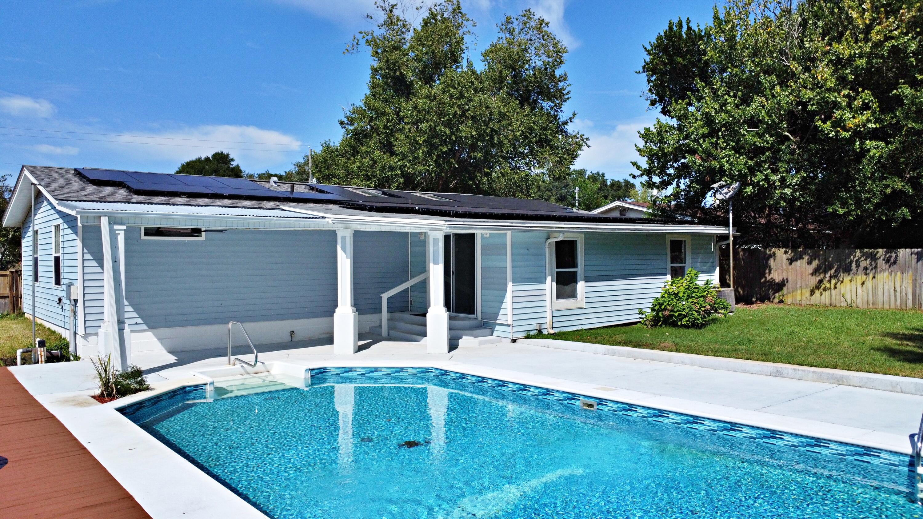 25 NW Memorial Parkway