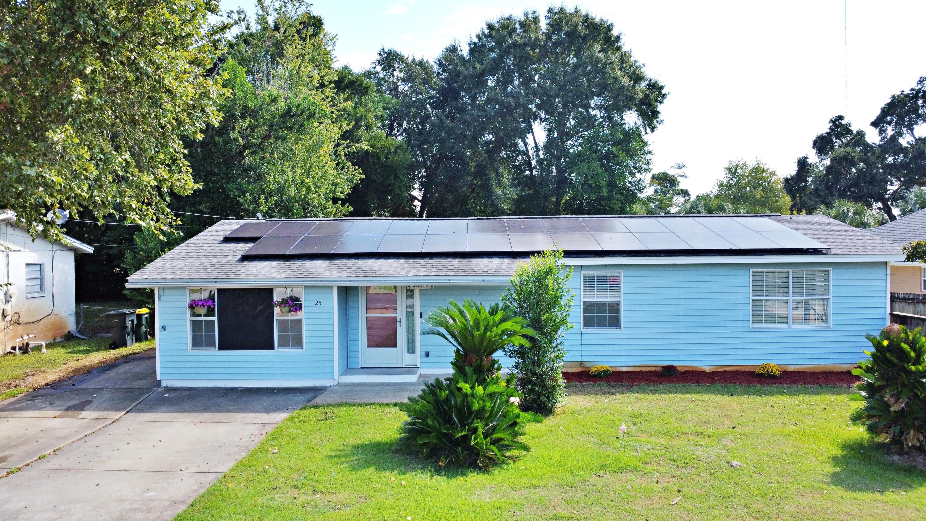 25 NW Memorial Parkway