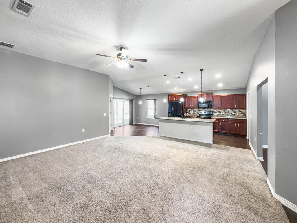 125 Lillian Way