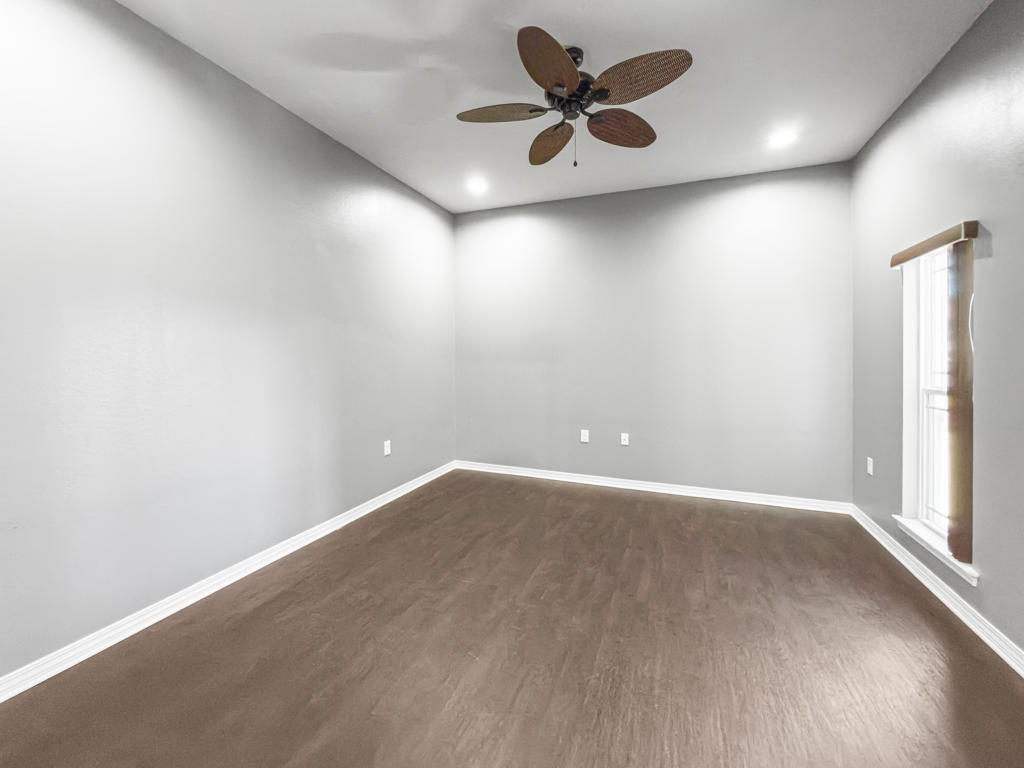 125 Lillian Way