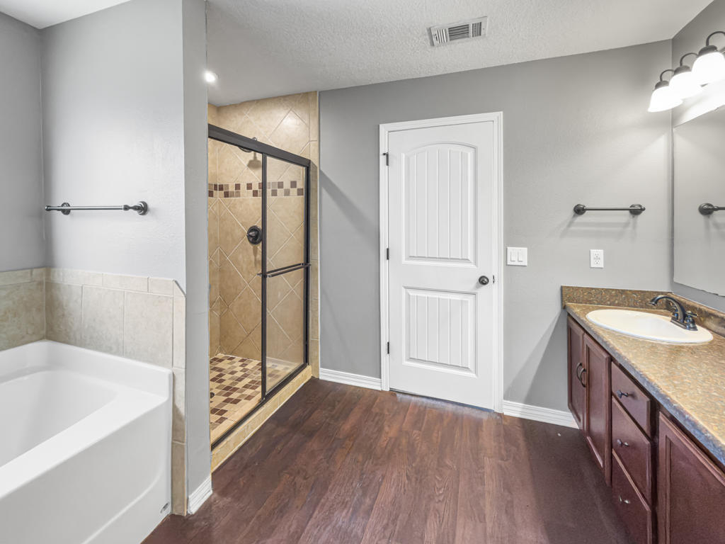 125 Lillian Way