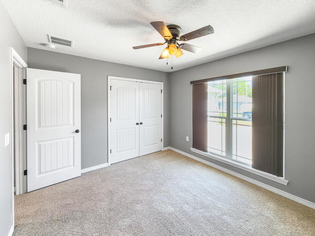 125 Lillian Way