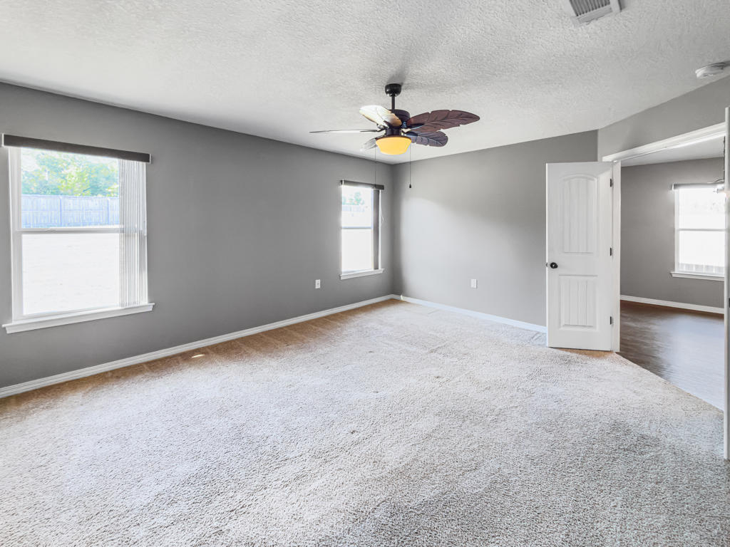 125 Lillian Way