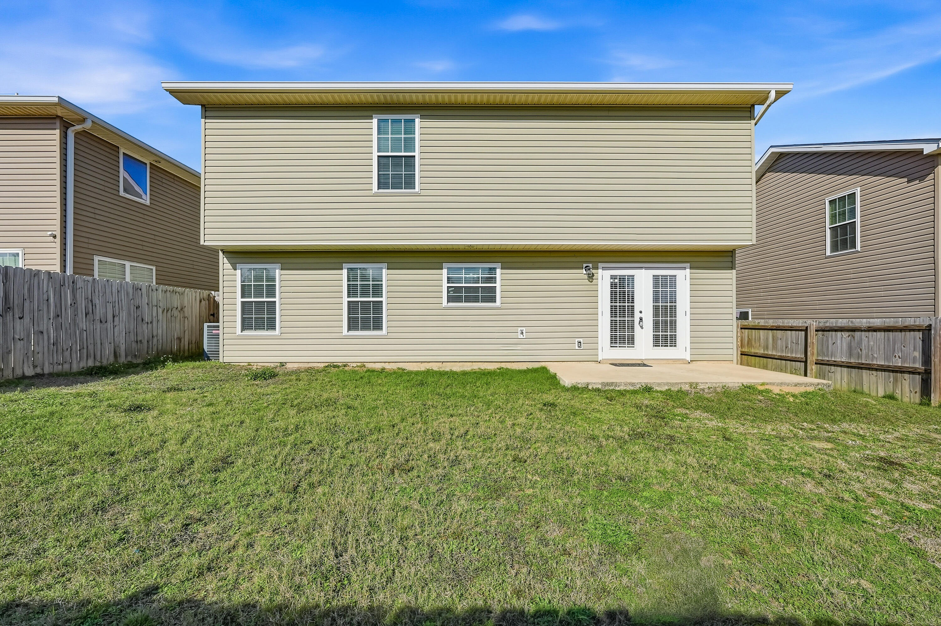 499 Eisenhower Drive