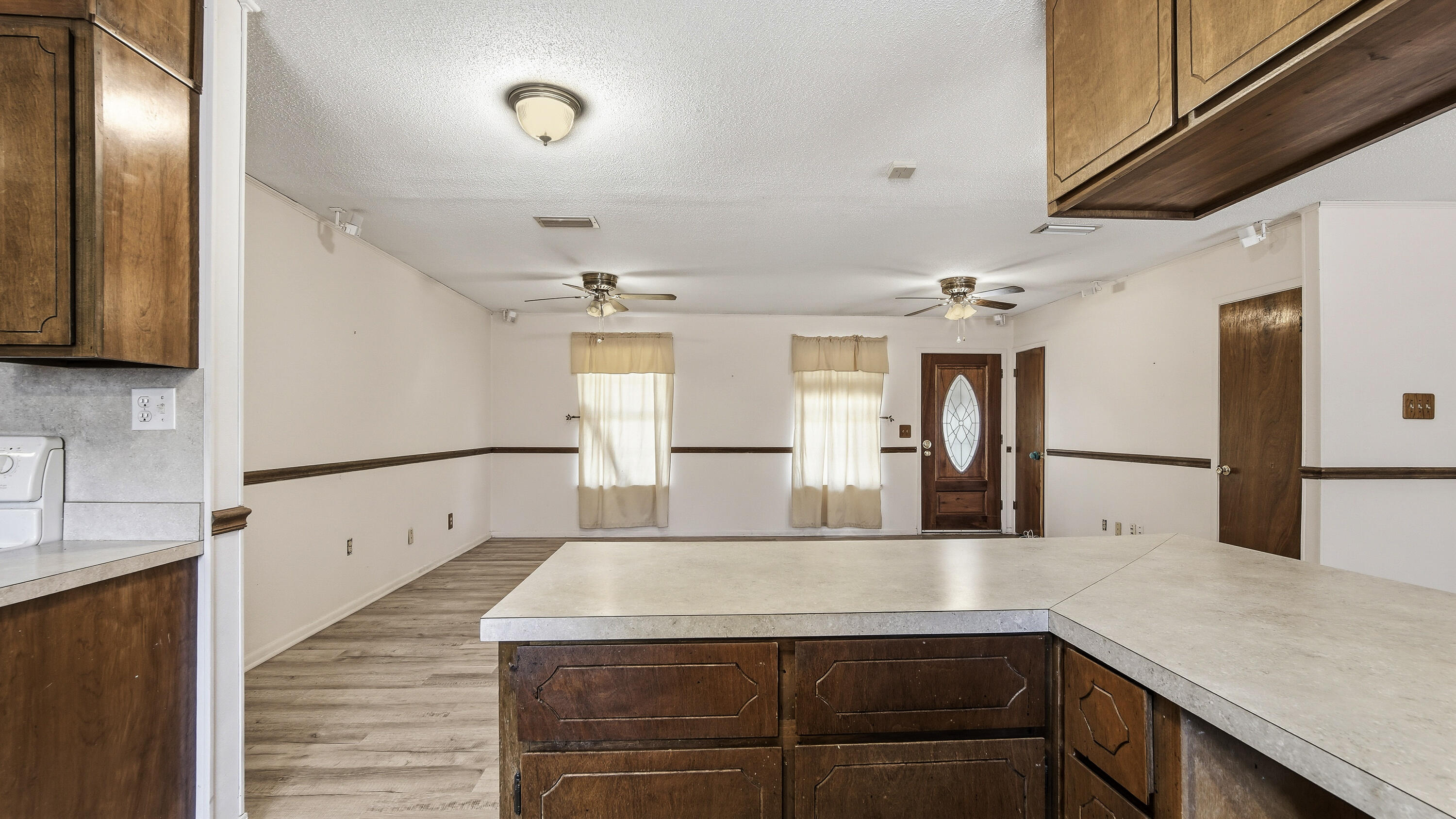 23203 N Us Highway 331
