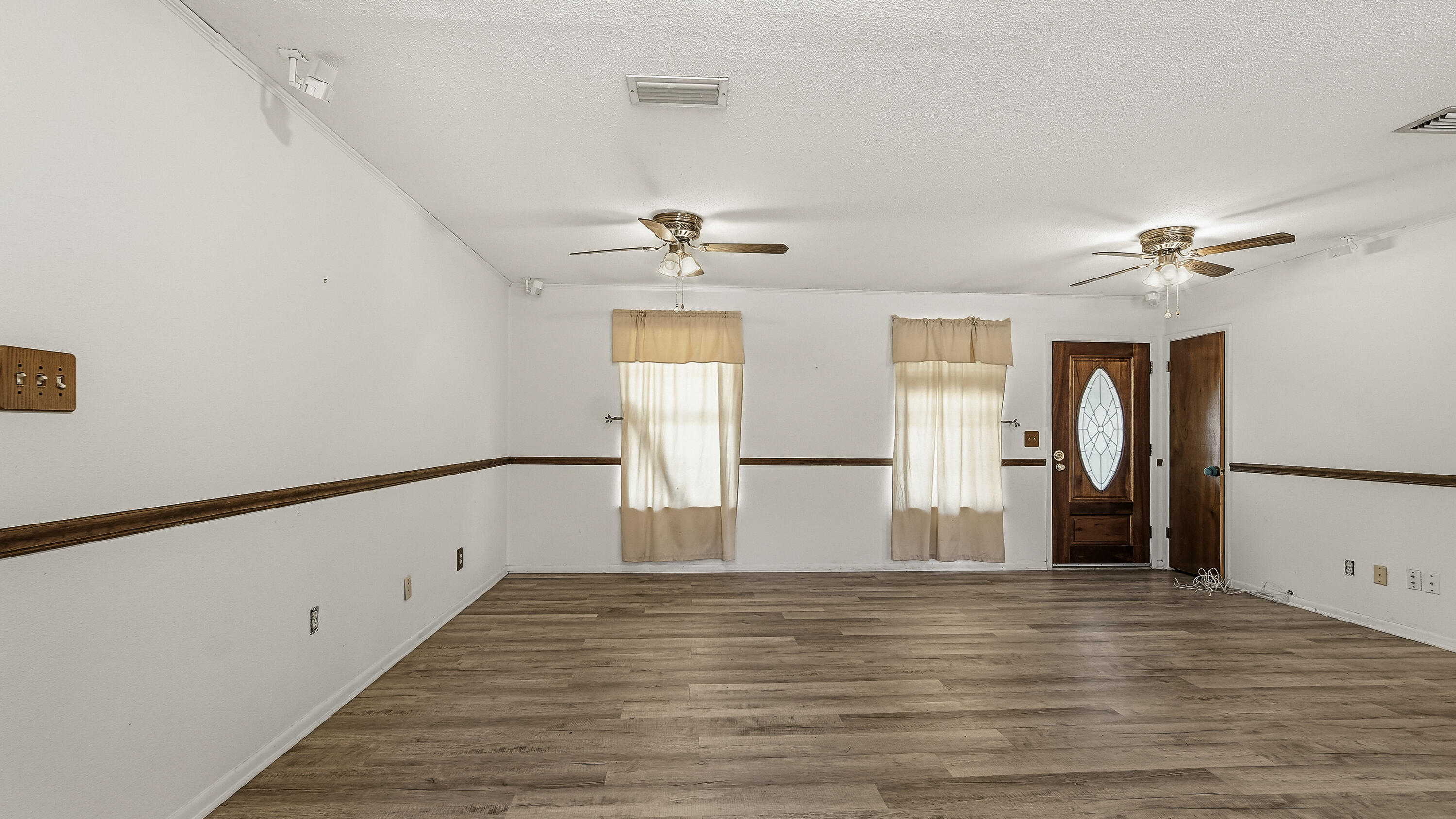 23203 N Us Highway 331