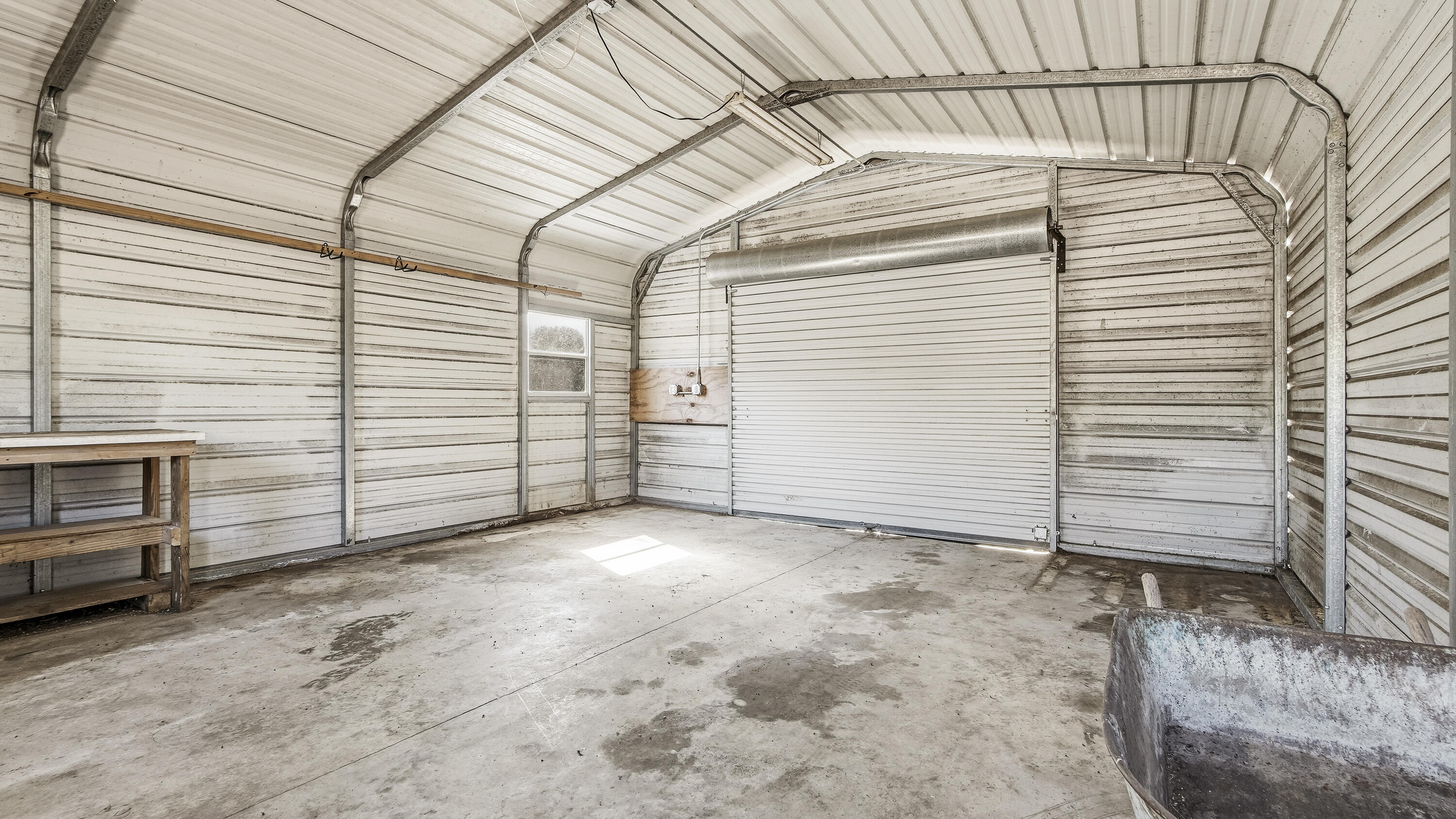 23203 N Us Highway 331