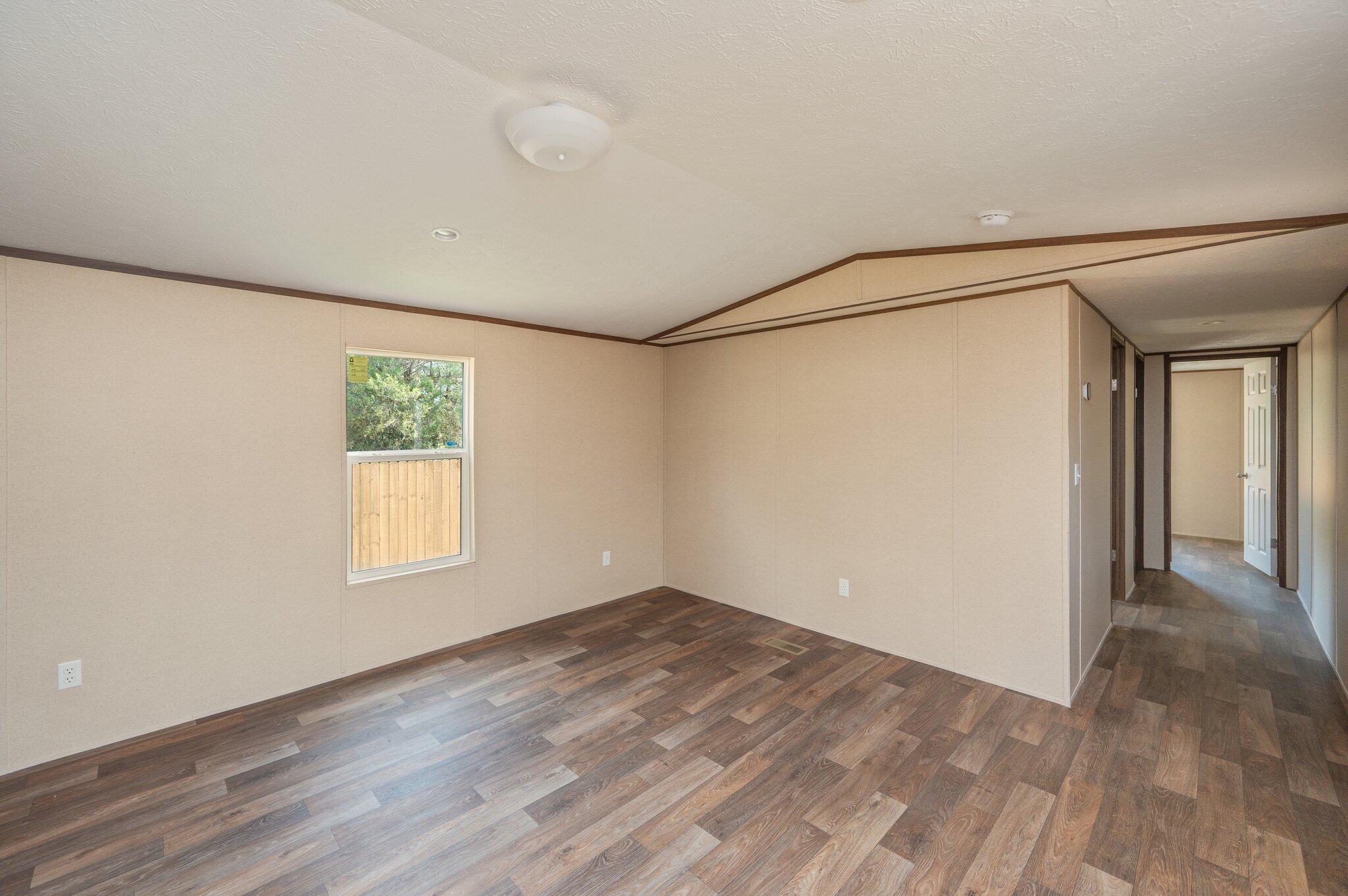 382 W ROYAL PALM AVE, DeFuniak Springs