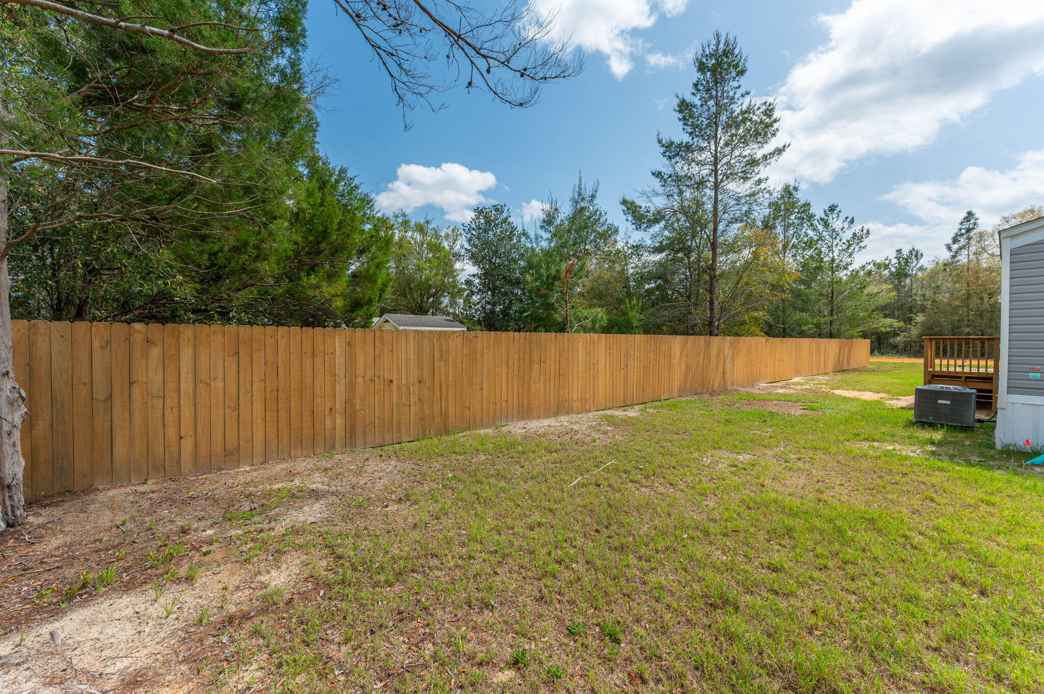 382 W ROYAL PALM AVE, DeFuniak Springs