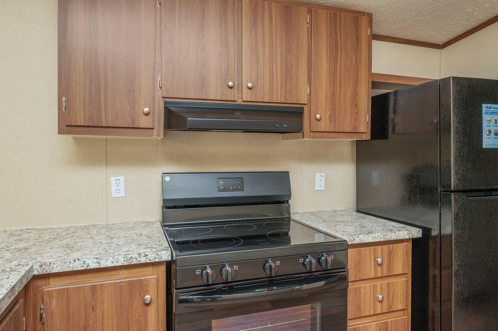 382 W ROYAL PALM AVE, DeFuniak Springs