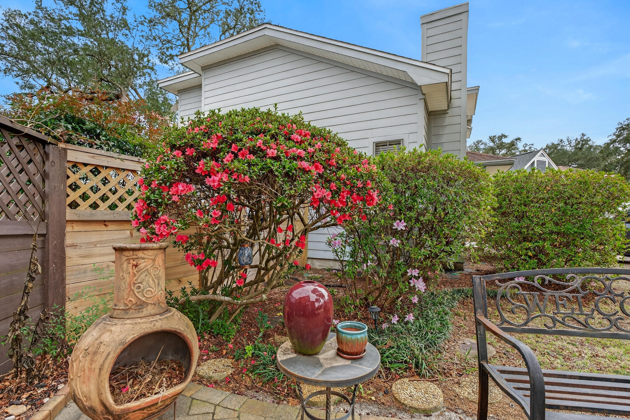1509 W Mariah Way