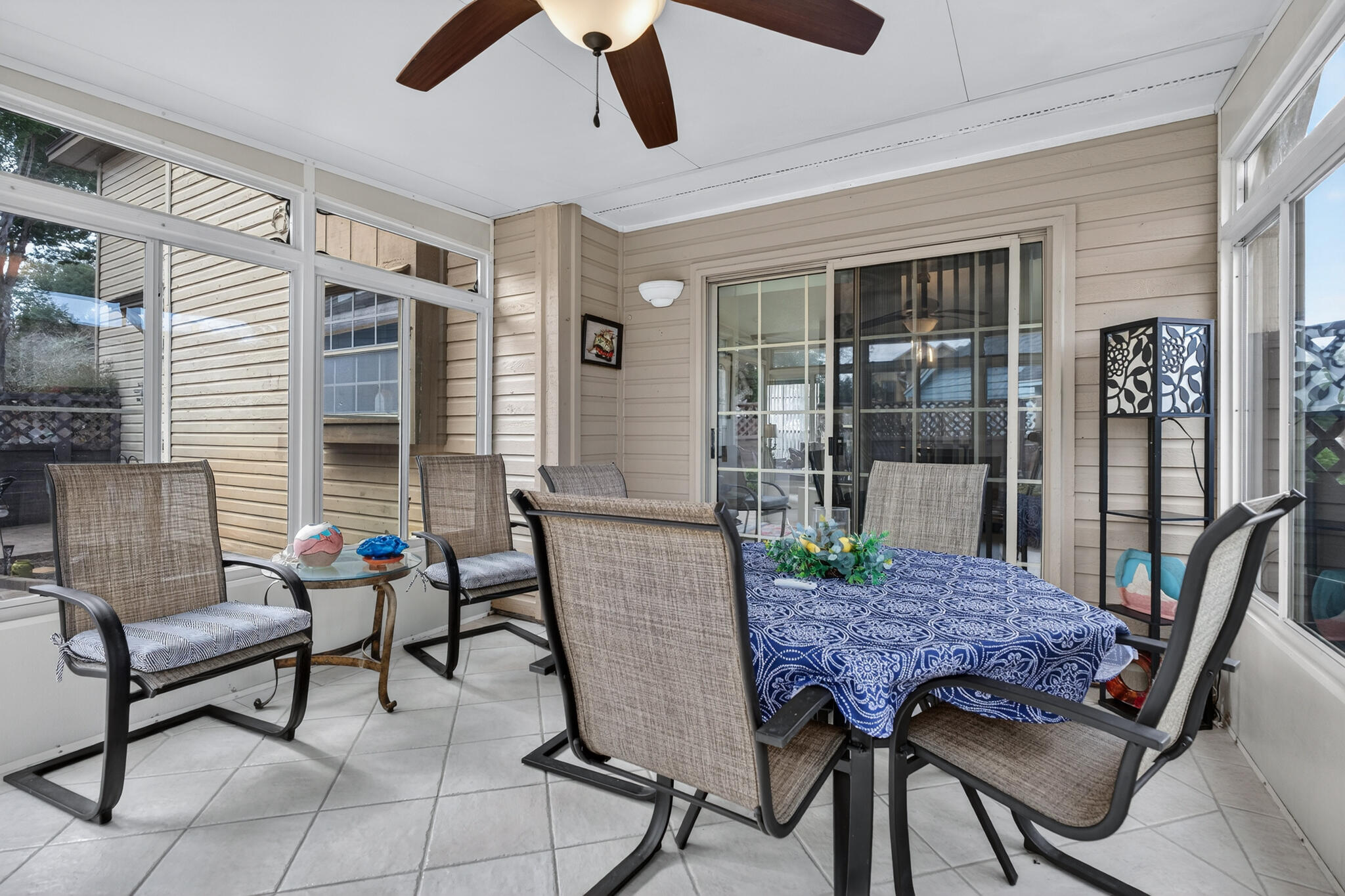 1509 W Mariah Way