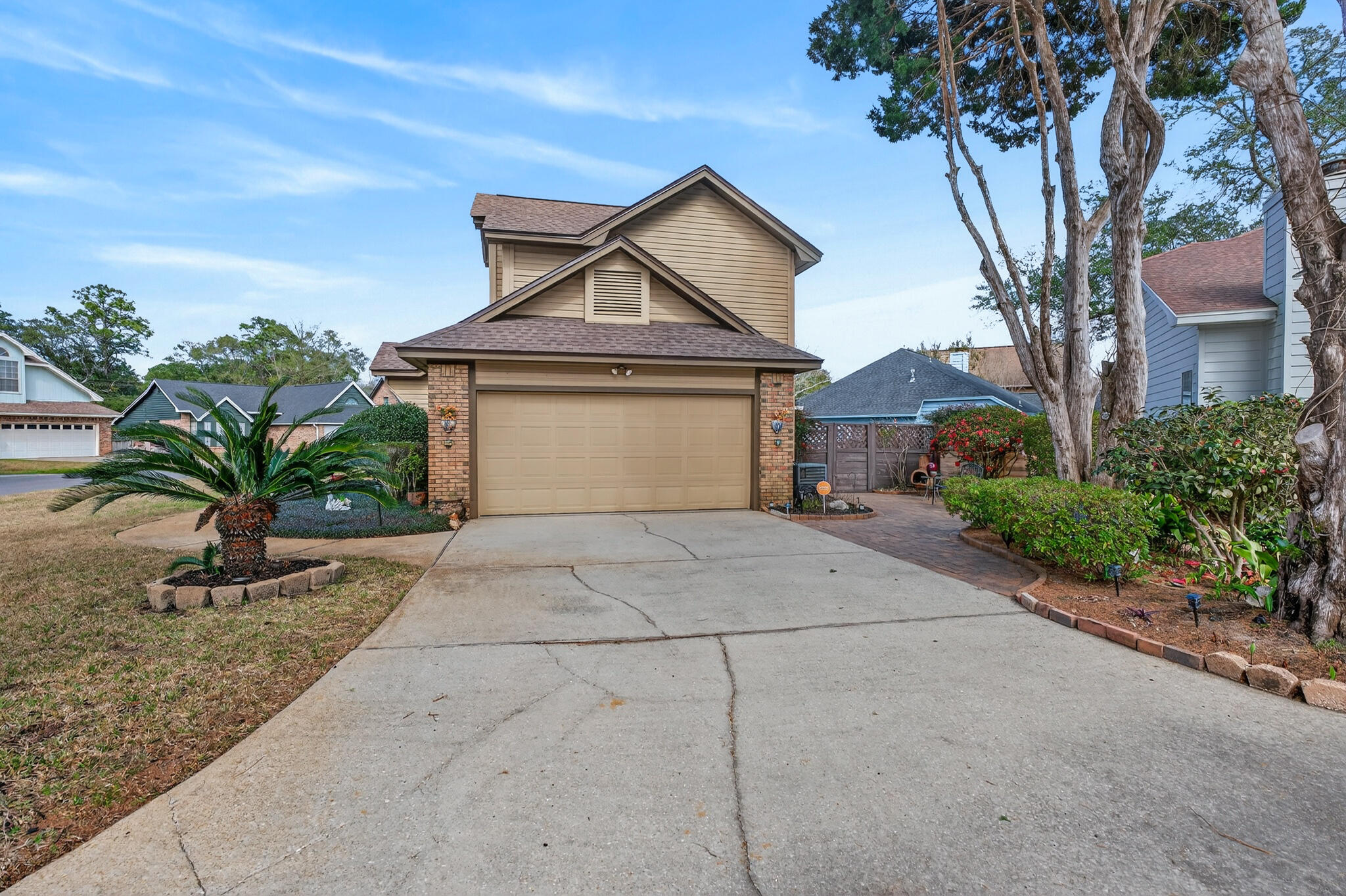 1509 W Mariah Way