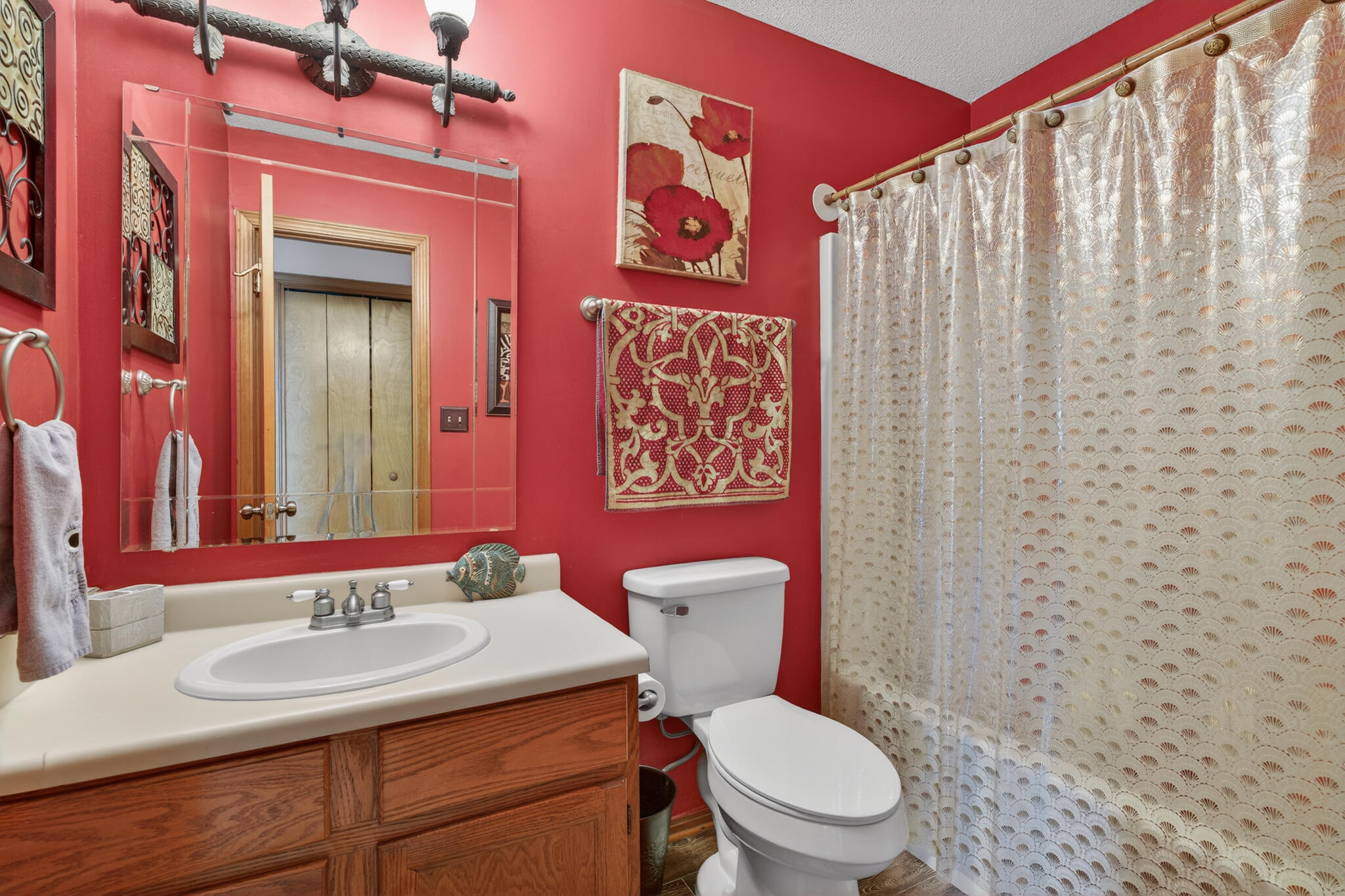 1509 W Mariah Way