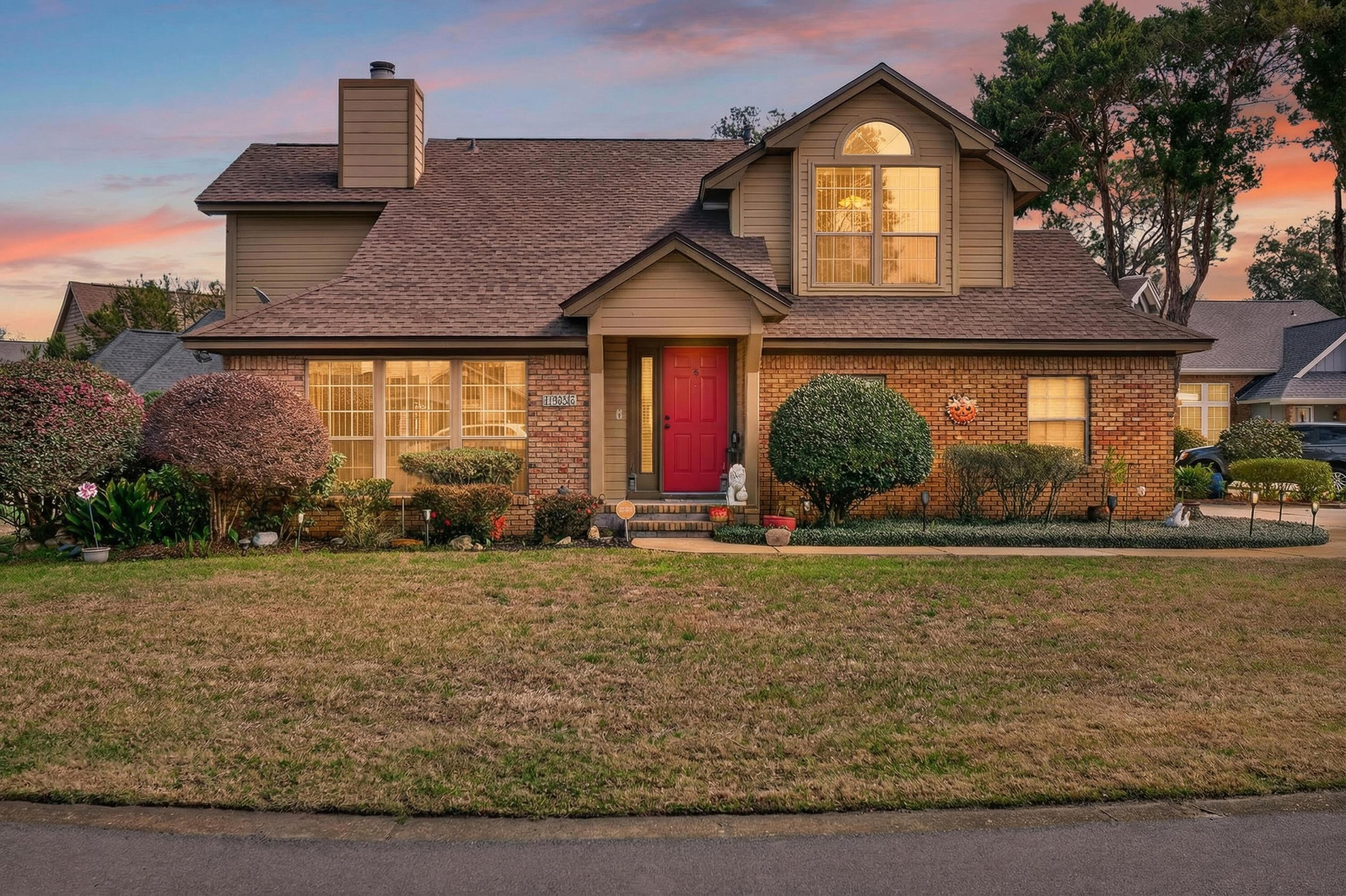 1509 W Mariah Way