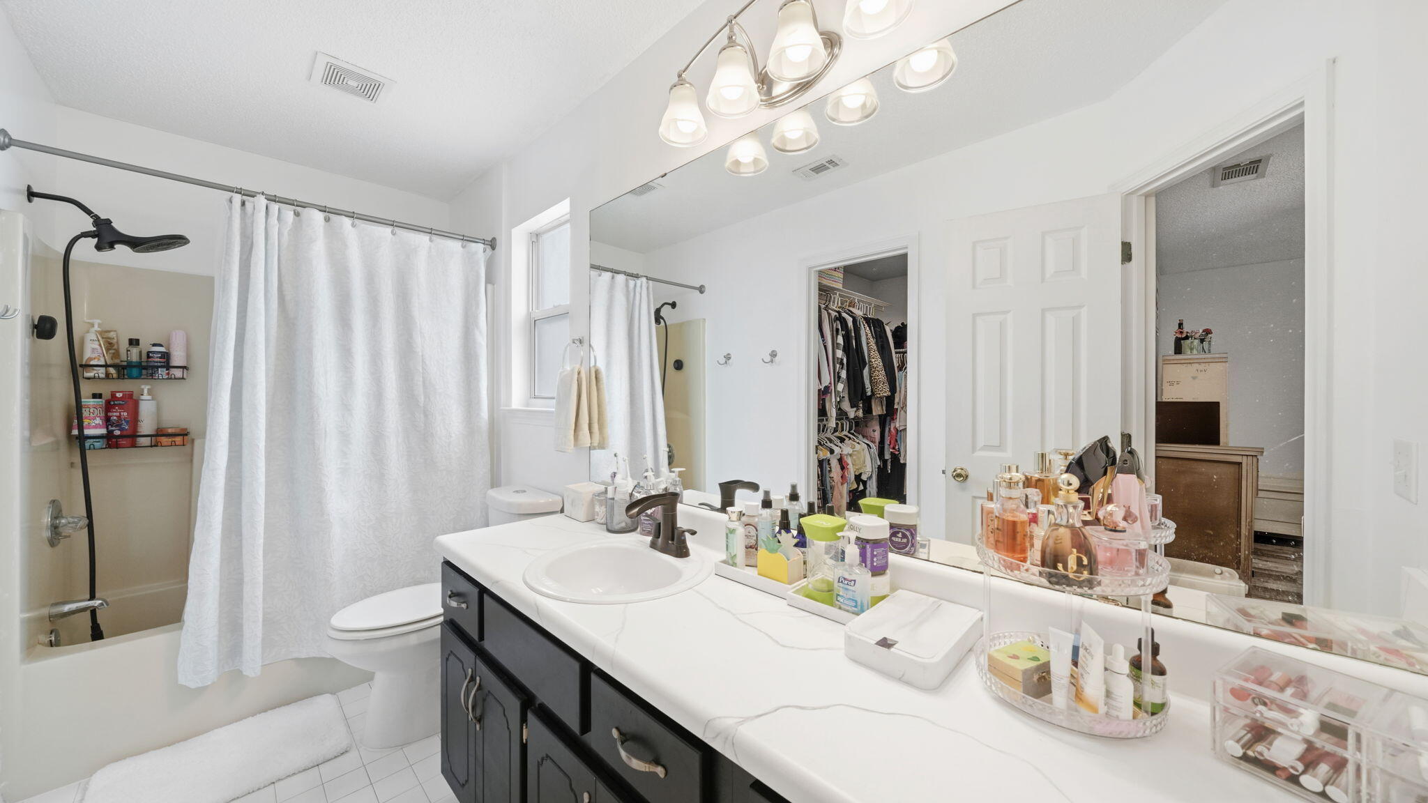 4815 Summer Creek Cove