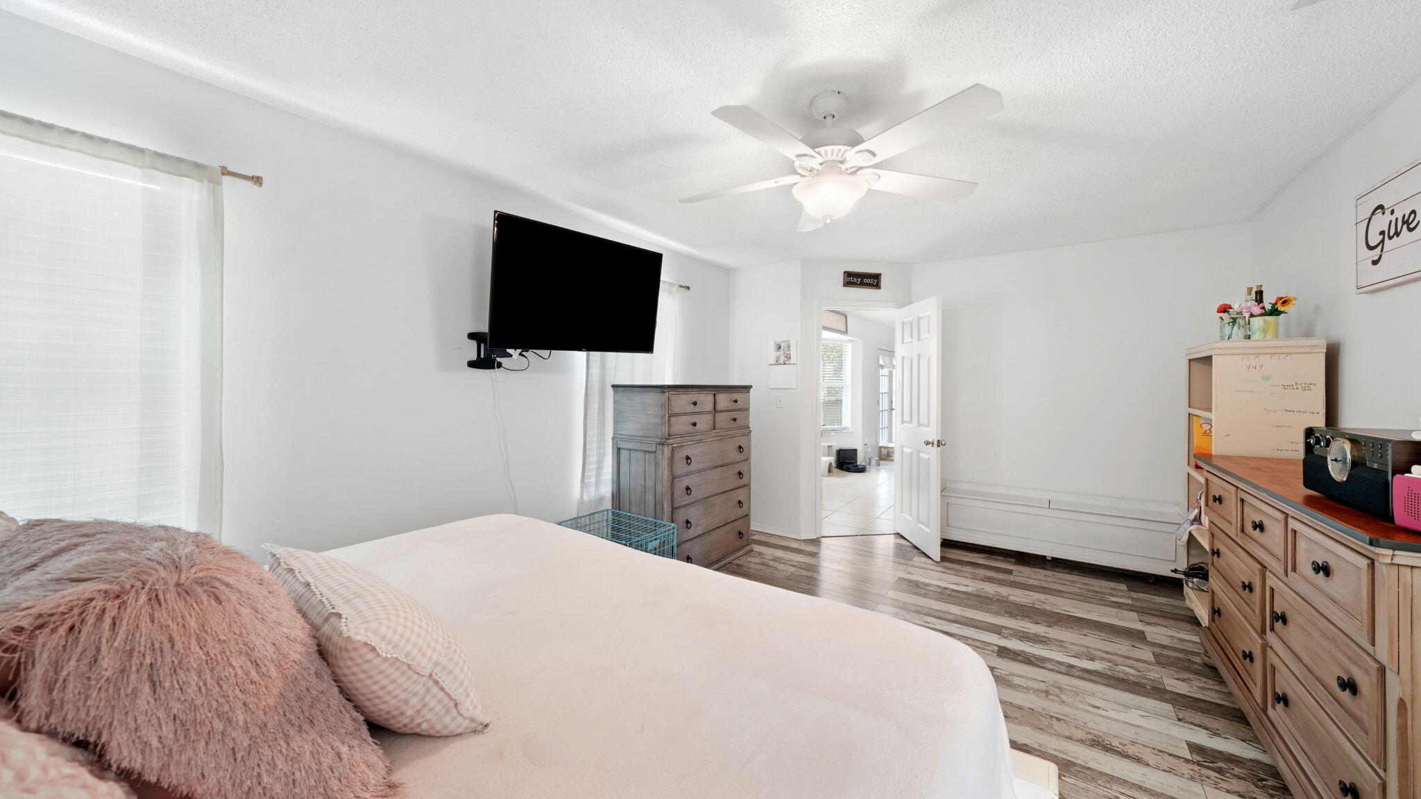 4815 Summer Creek Cove