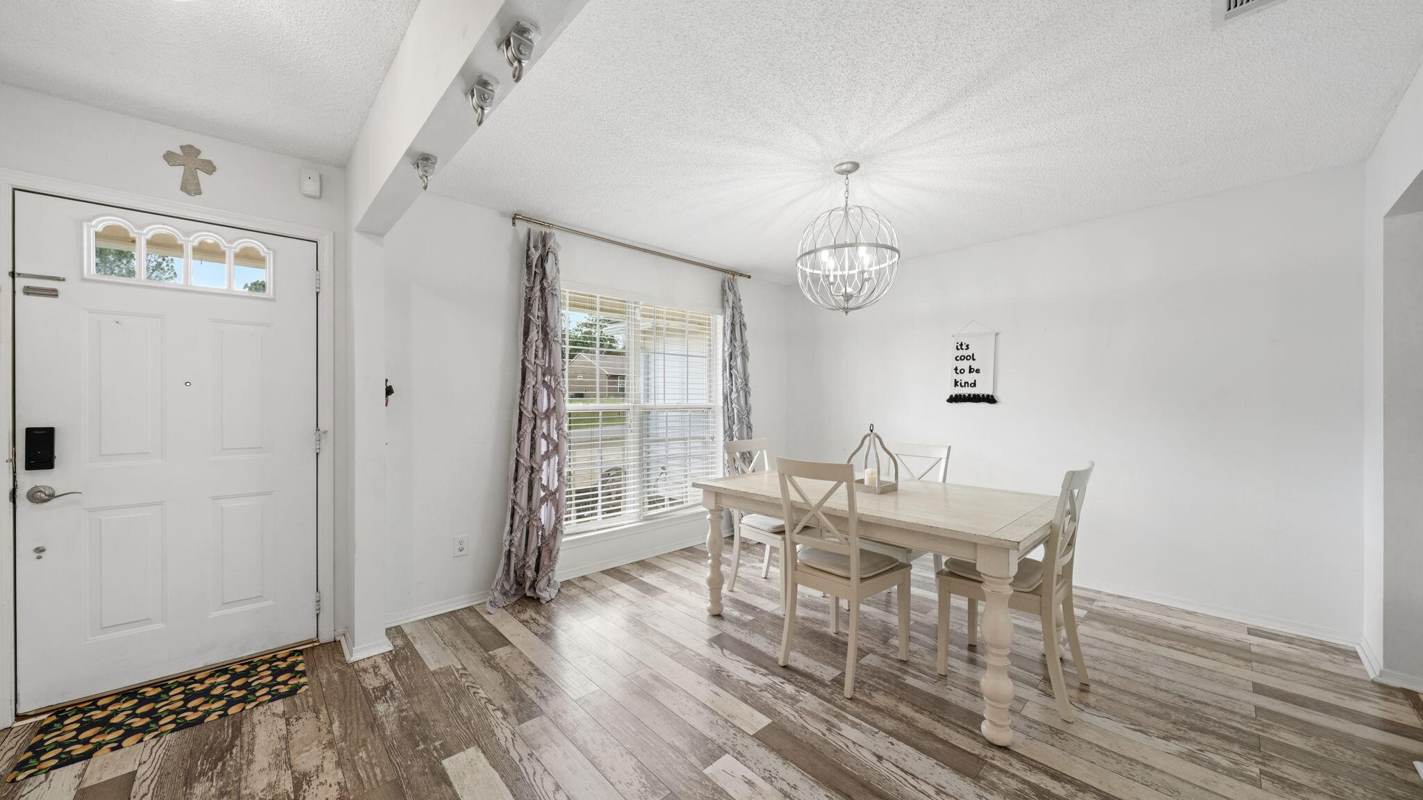 4815 Summer Creek Cove