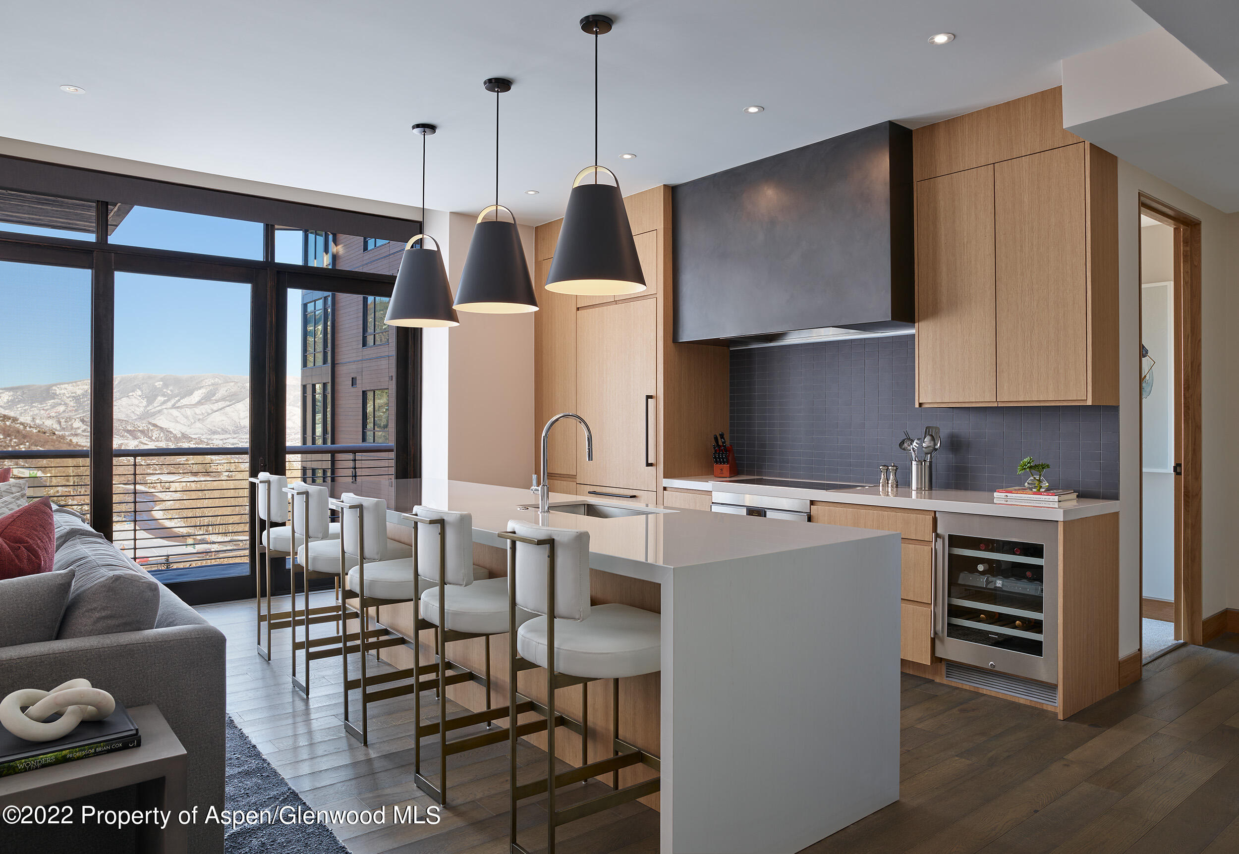 77 Wood Road Unit: 403-08