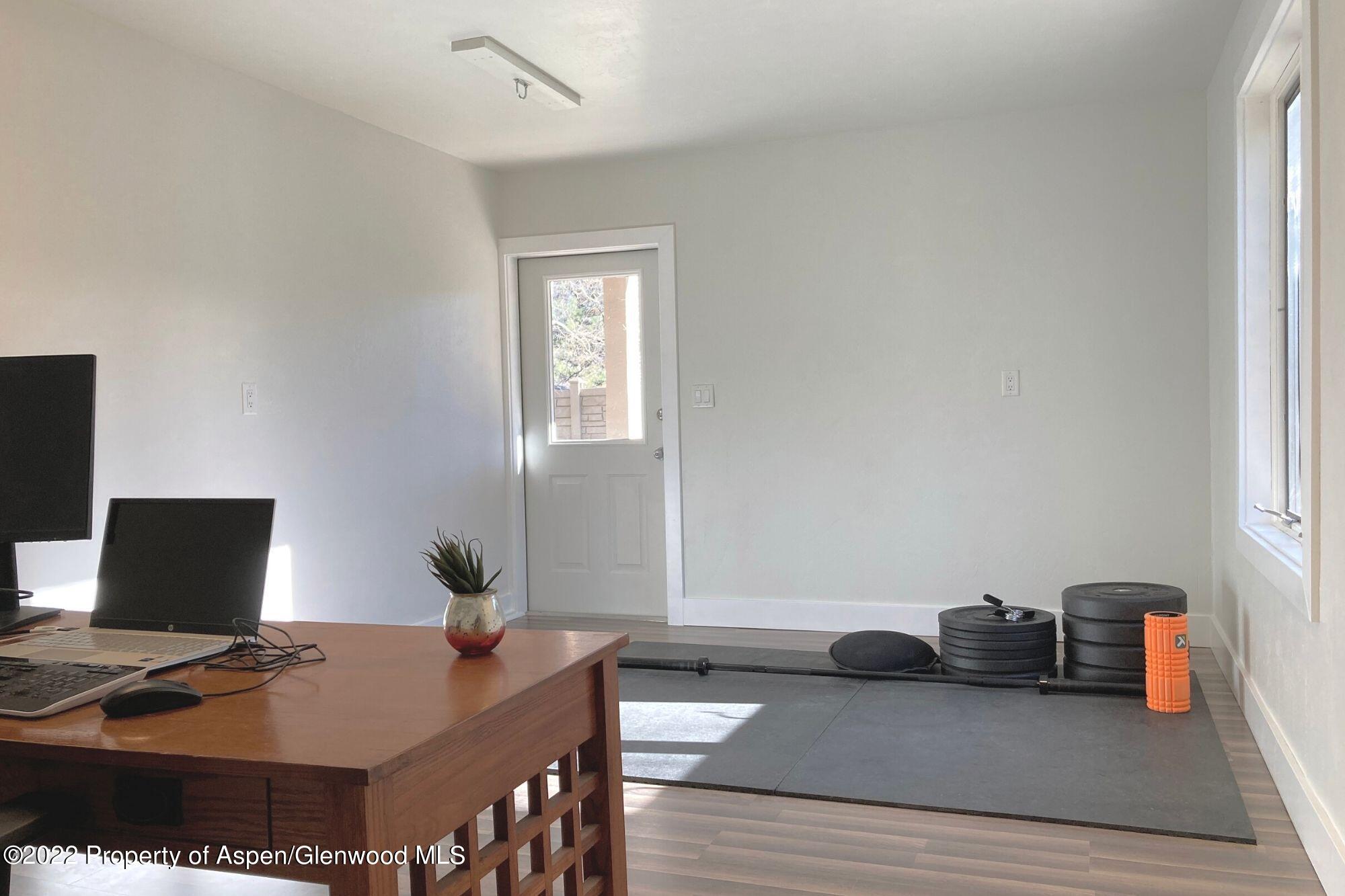 1450 Main Street Unit: #6