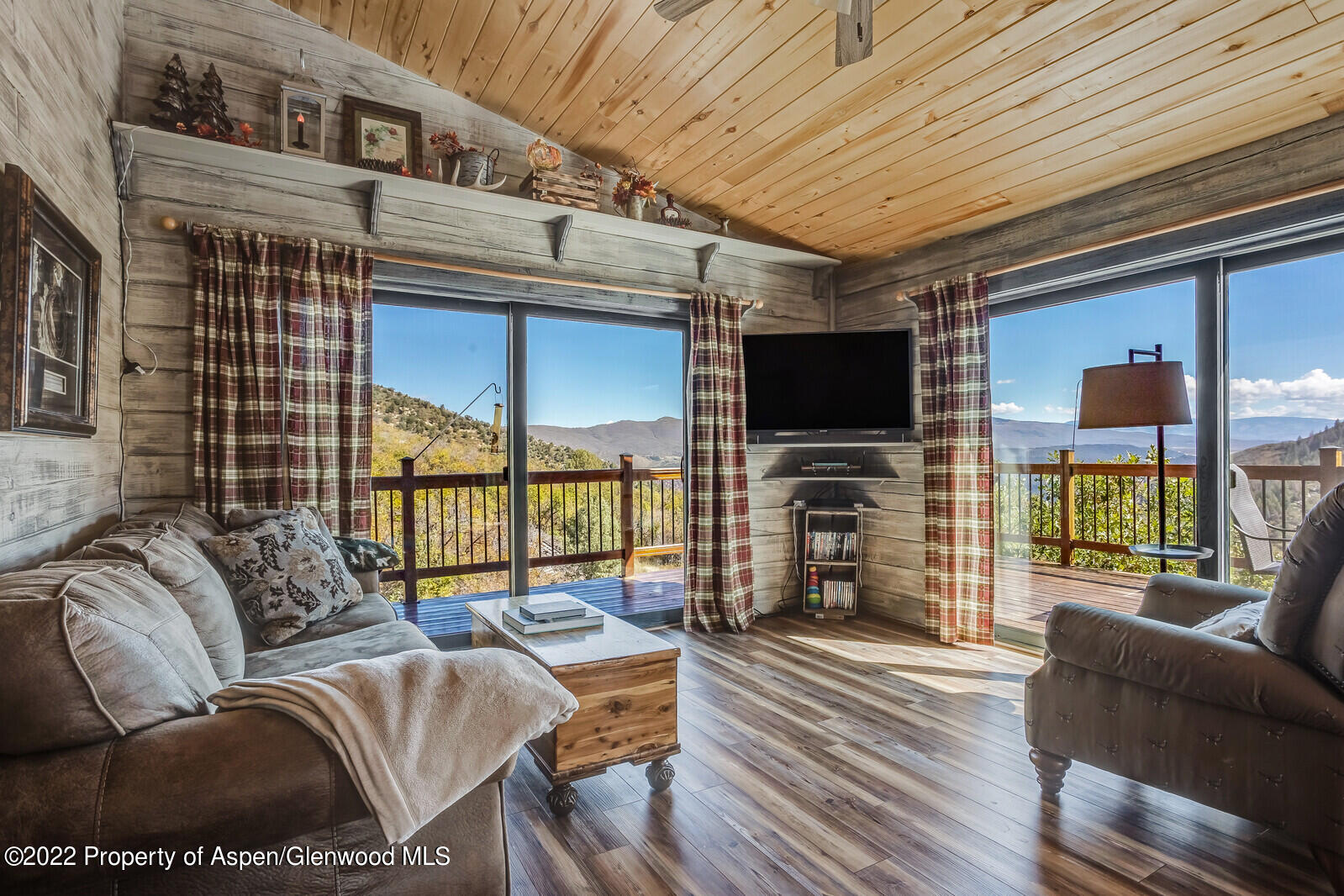 3053 COUNTY ROAD 127