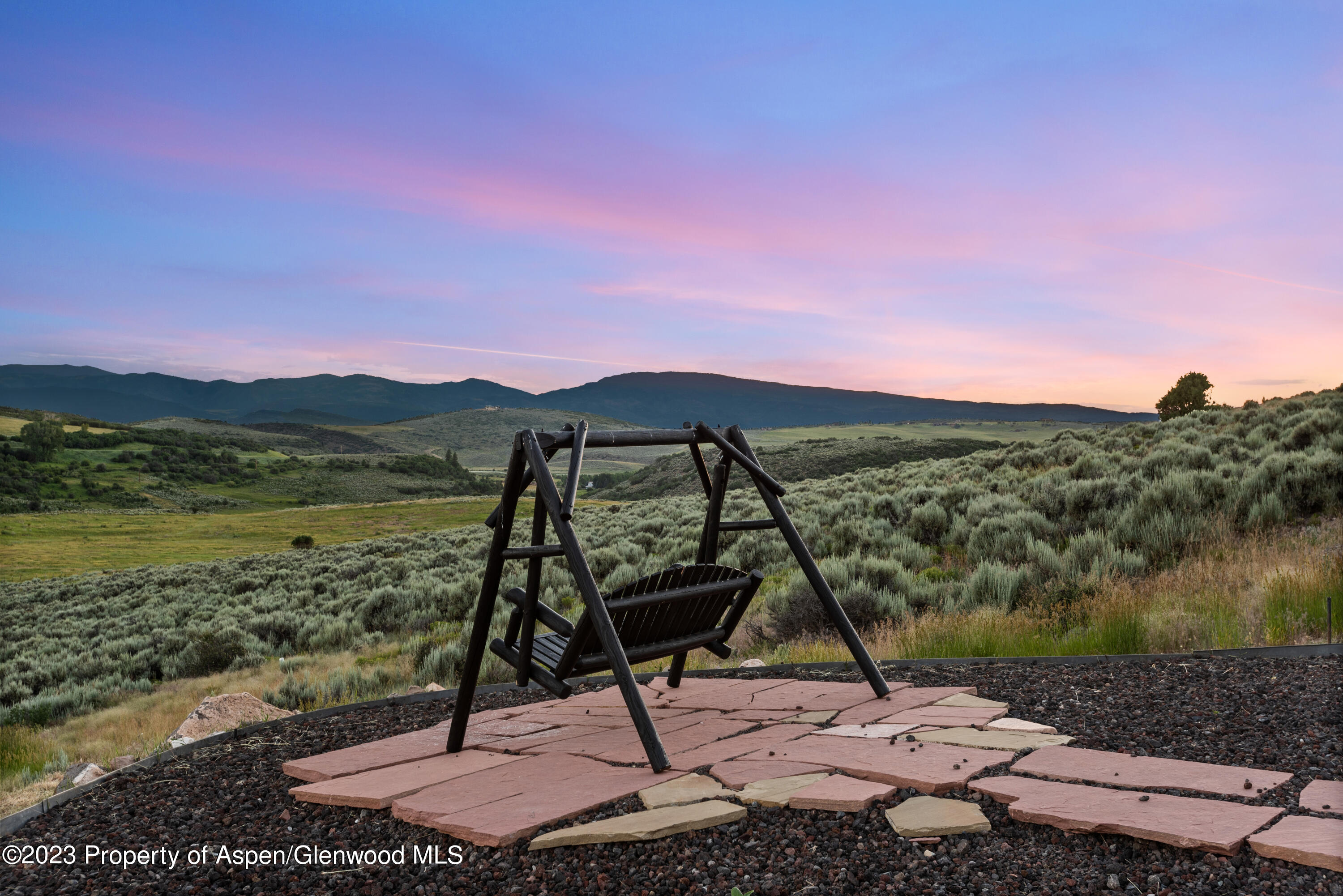 251 Ten Peaks Mesa Road