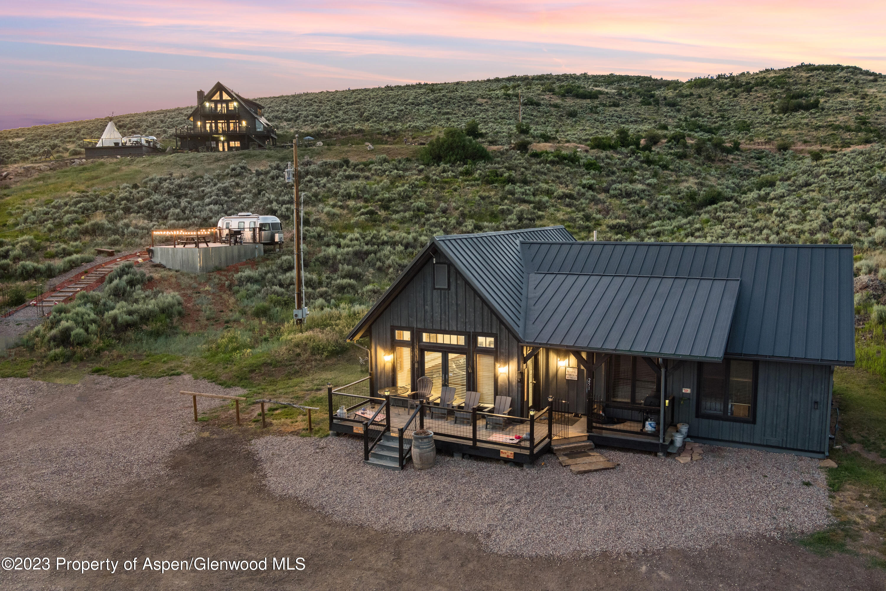 251 Ten Peaks Mesa Road