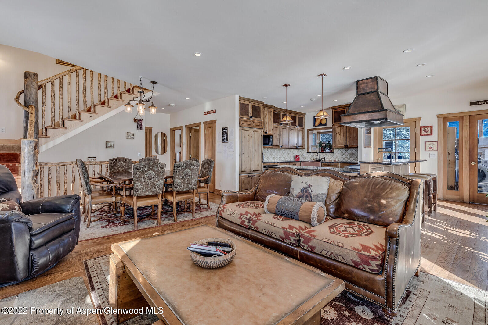 251 Ten Peaks Mesa Road