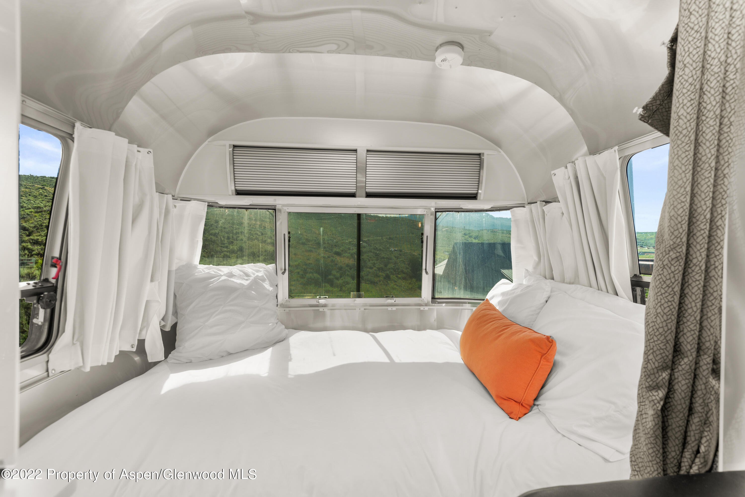 251 Ten Peaks Mesa Road