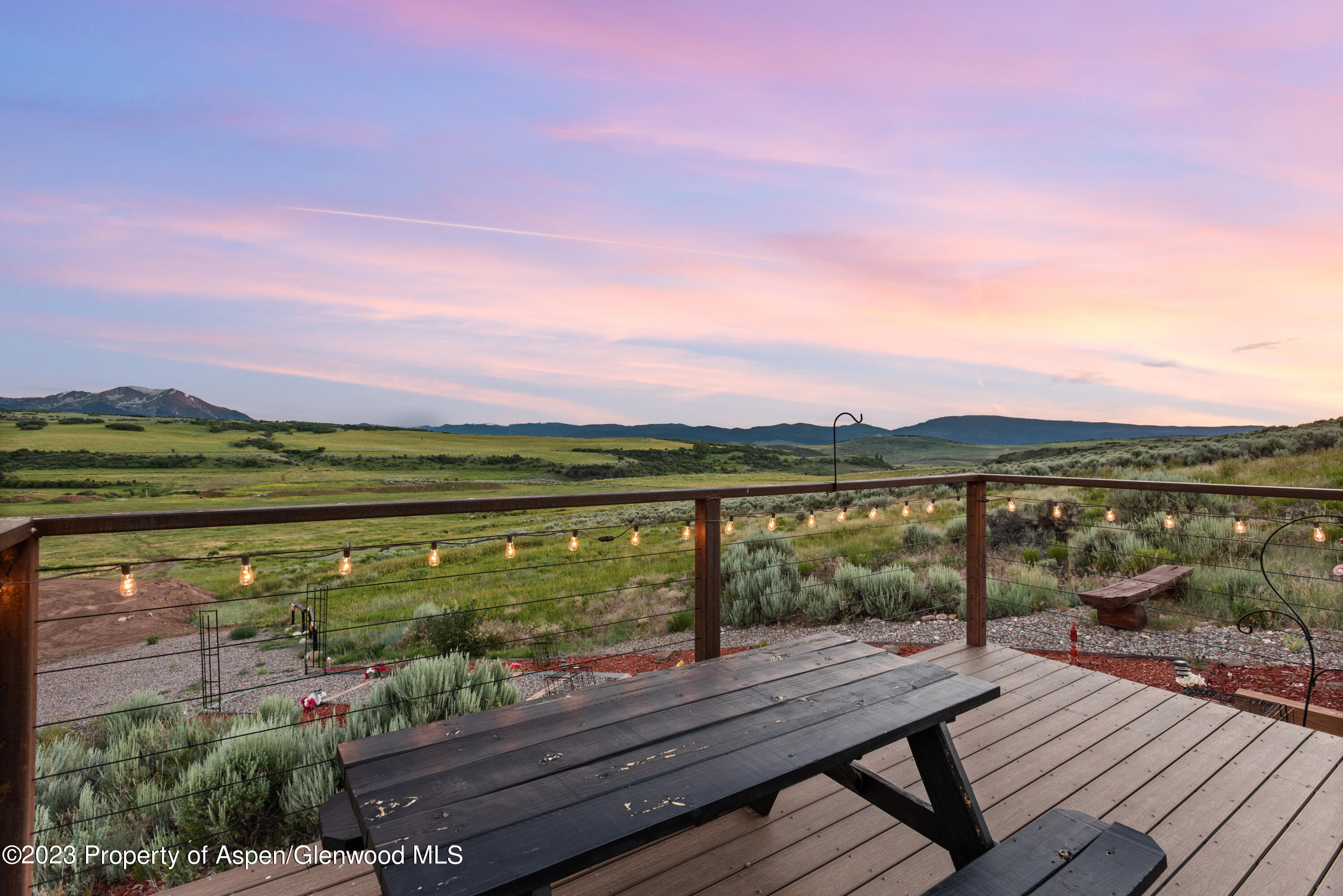 251 Ten Peaks Mesa Road