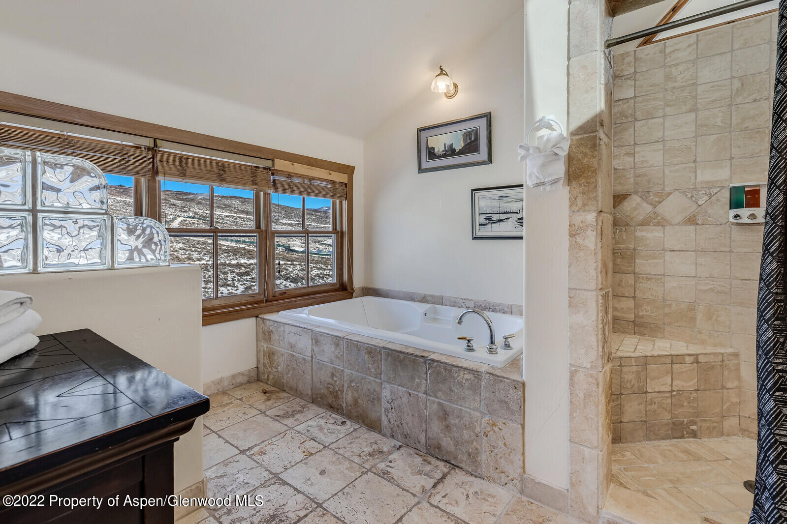 251 Ten Peaks Mesa Road