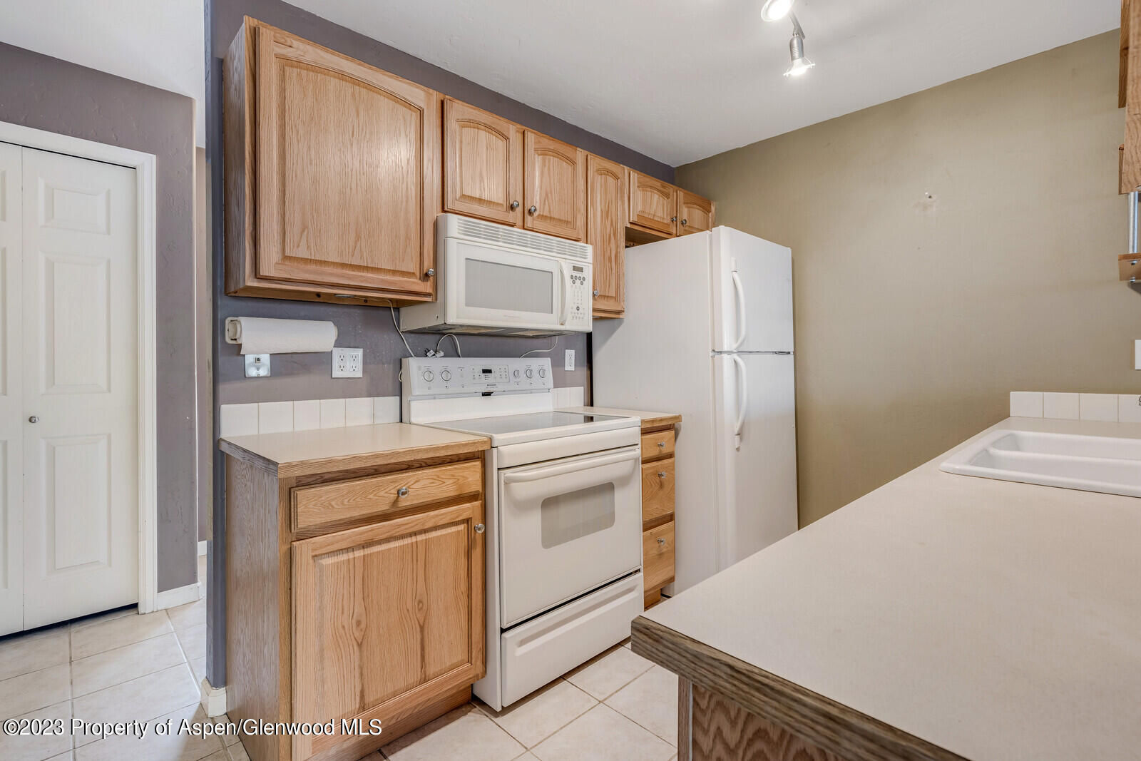 1317 Grand Avenue Unit: 312