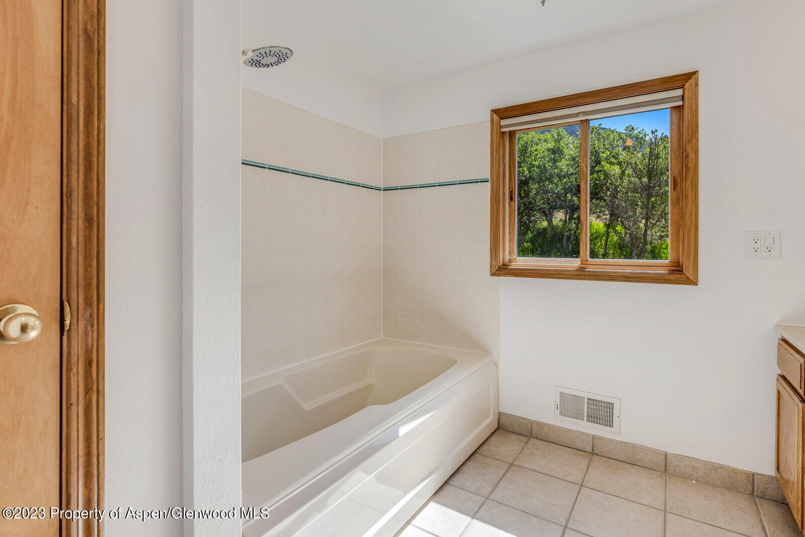 1735 County Road 241