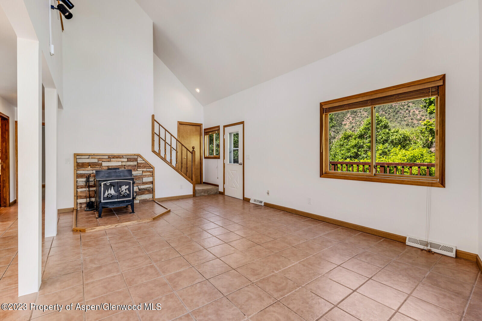 1735 County Road 241