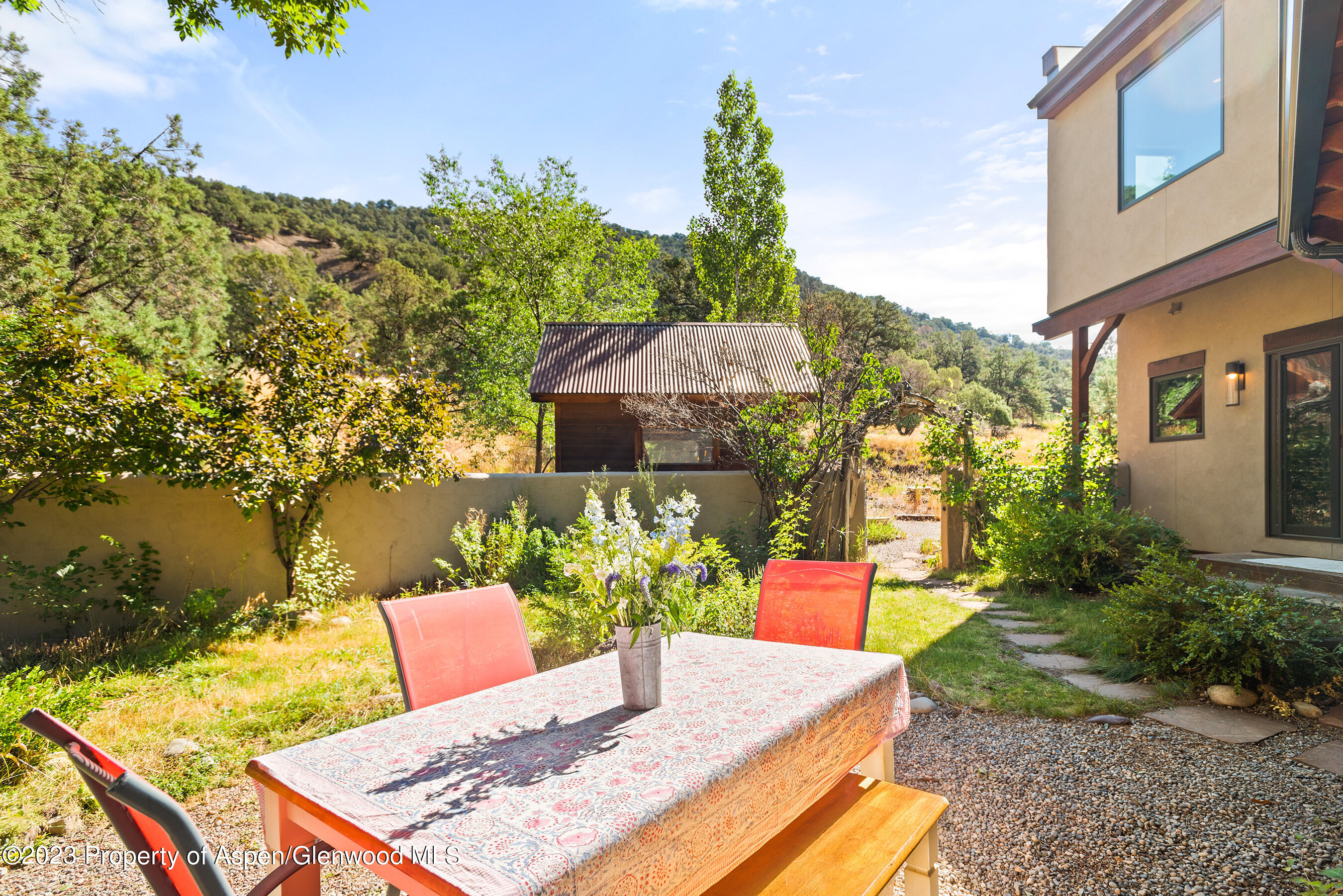 505 Lions Ridge Road