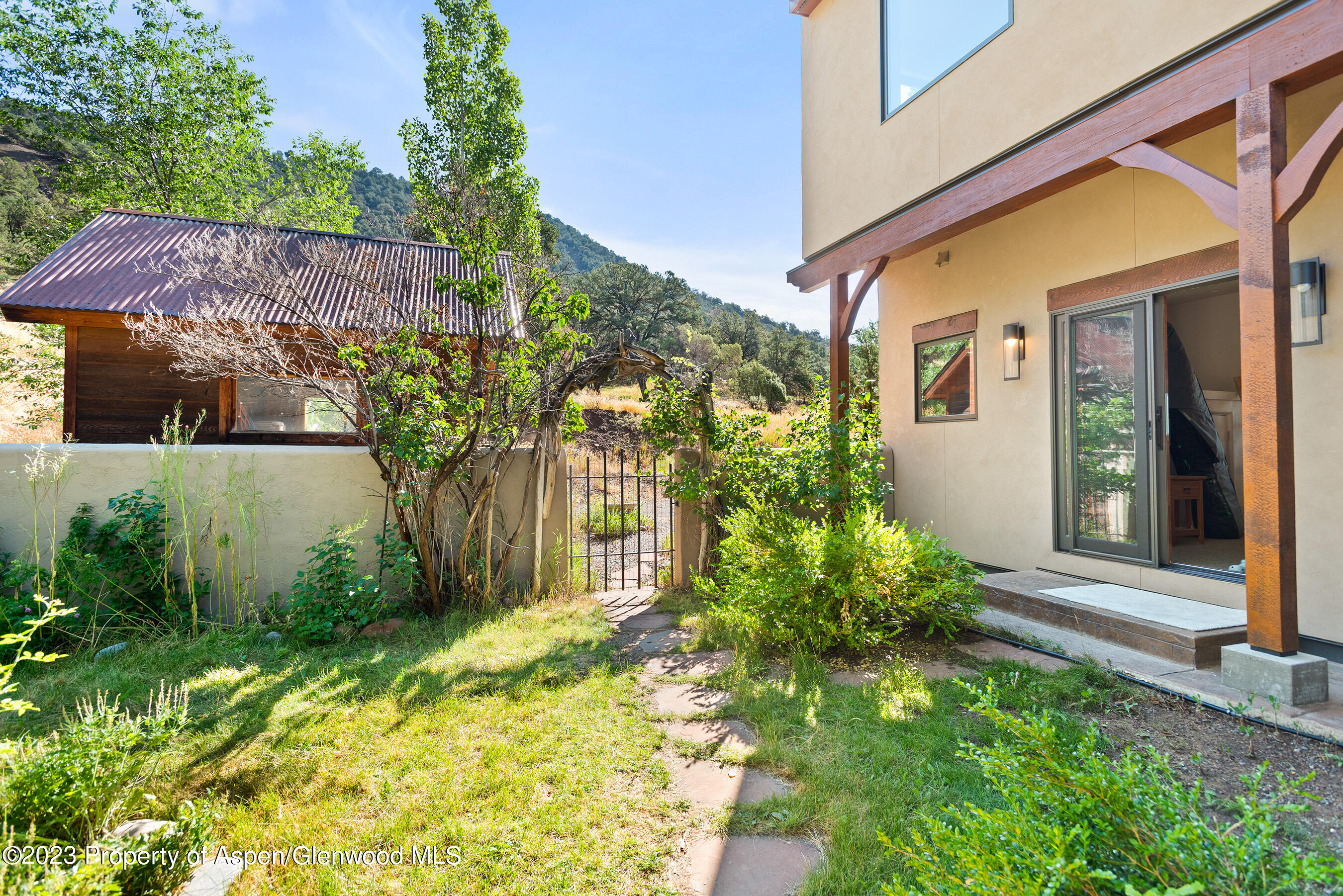 505 Lions Ridge Road