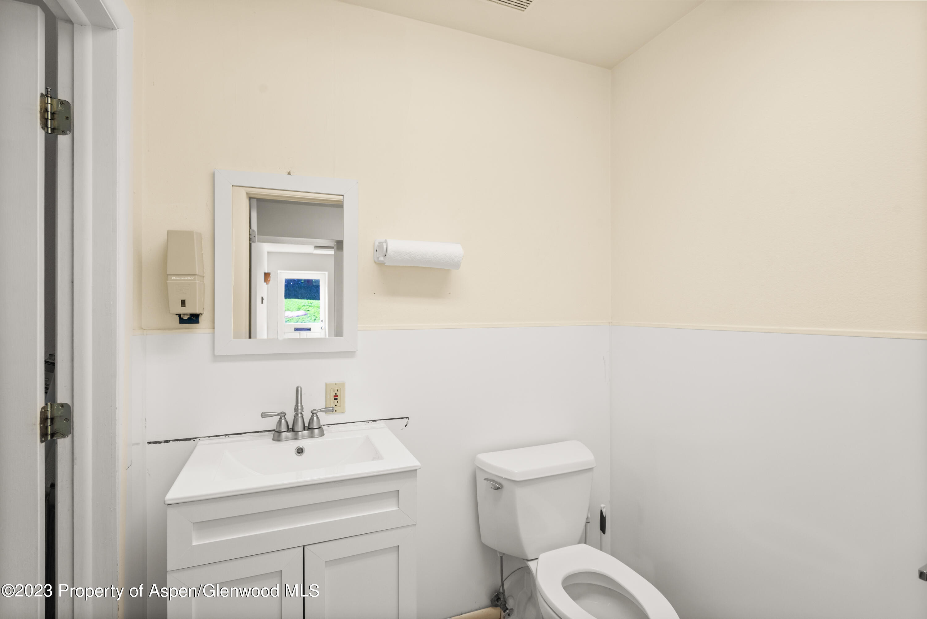 1101 Village Road Unit: Unit LL3C