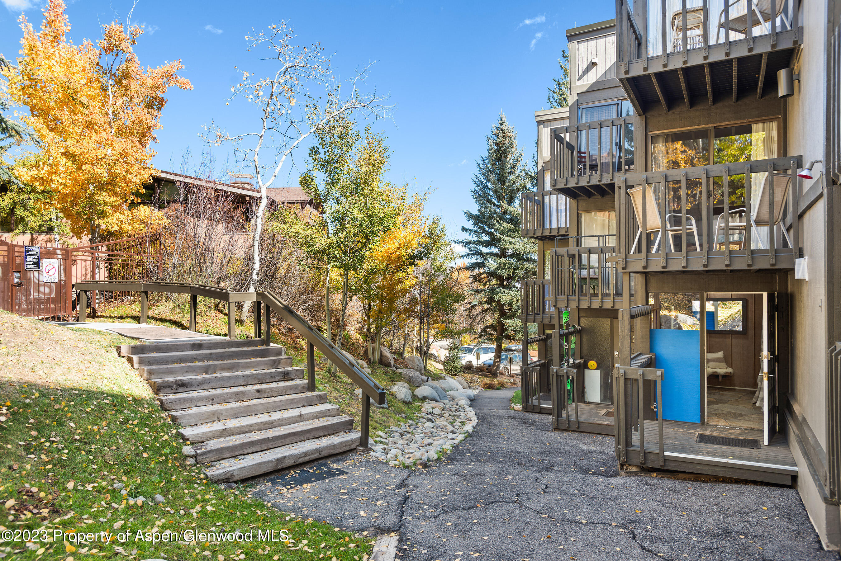 60 Fall Lane Unit: #3