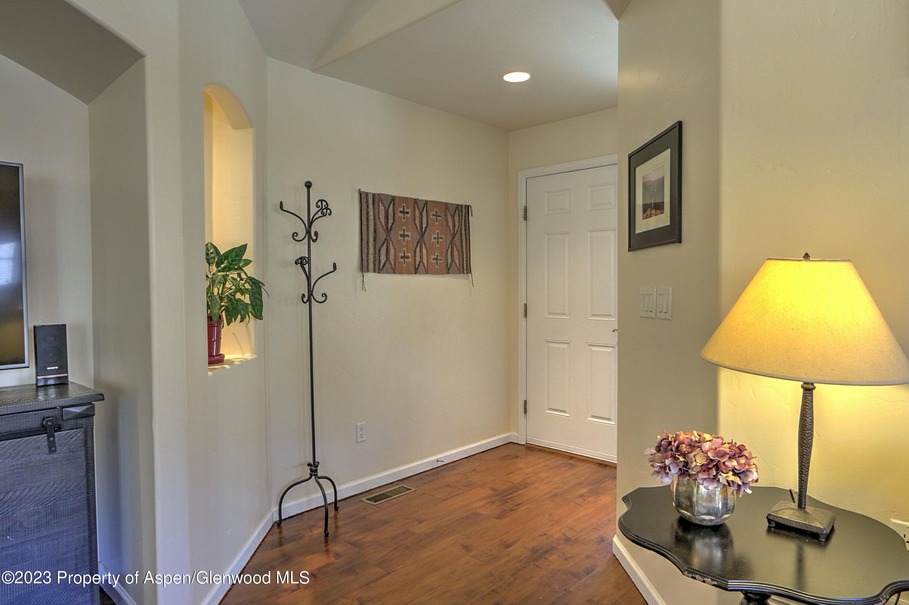 638 S Wildhorse Drive