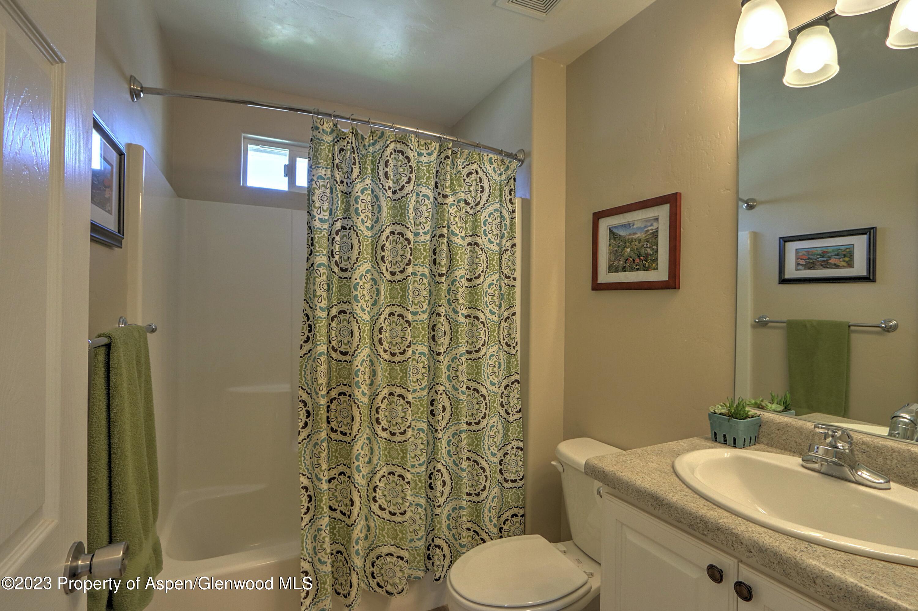 638 S Wildhorse Drive