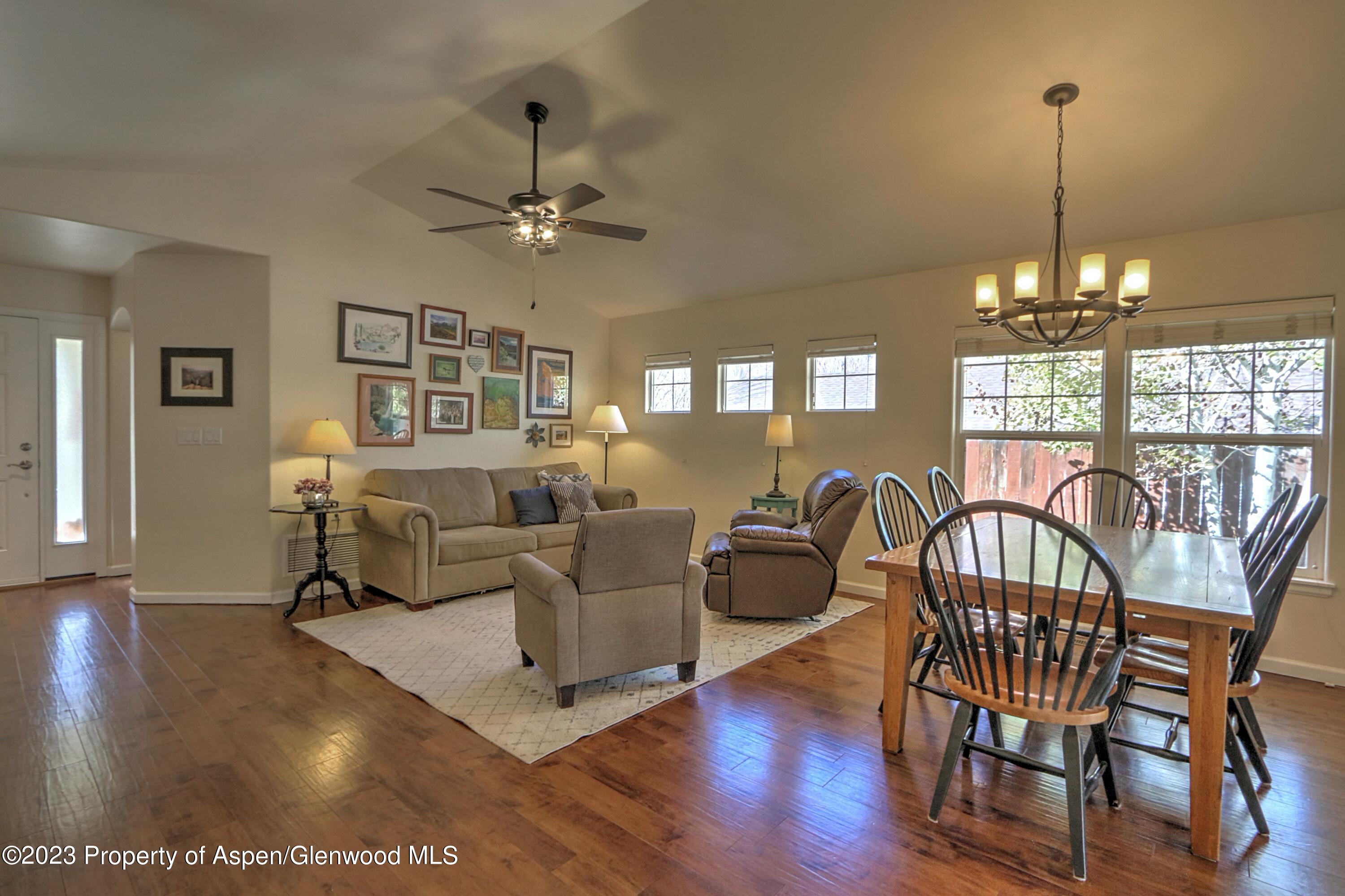 638 S Wildhorse Drive